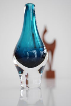 Vase miniature en cristal Sommerso fait et signé par Mona Morales