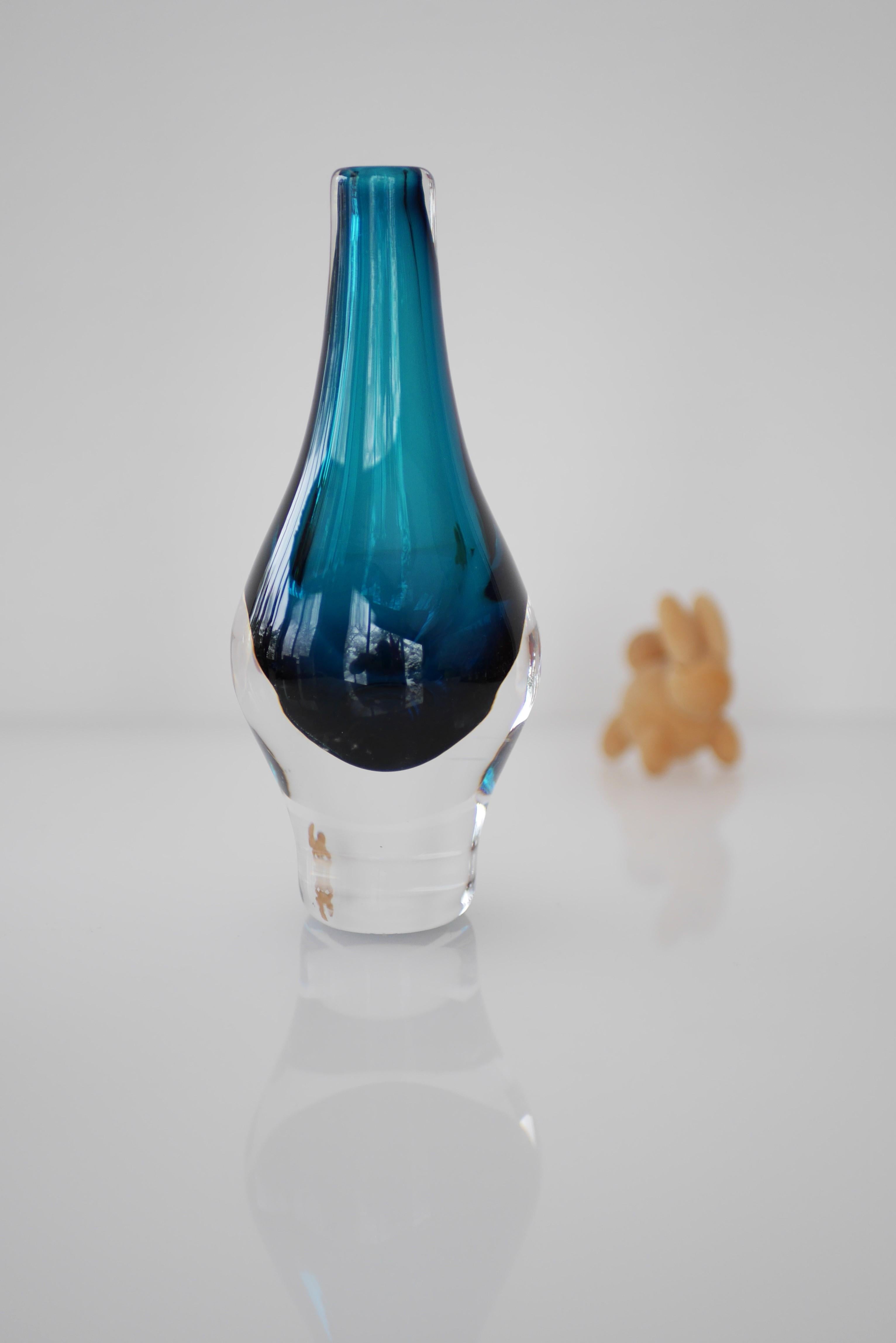 Blown Glass Sommerso crystal miniature seized vase made and signed by Mona Morales For Sale