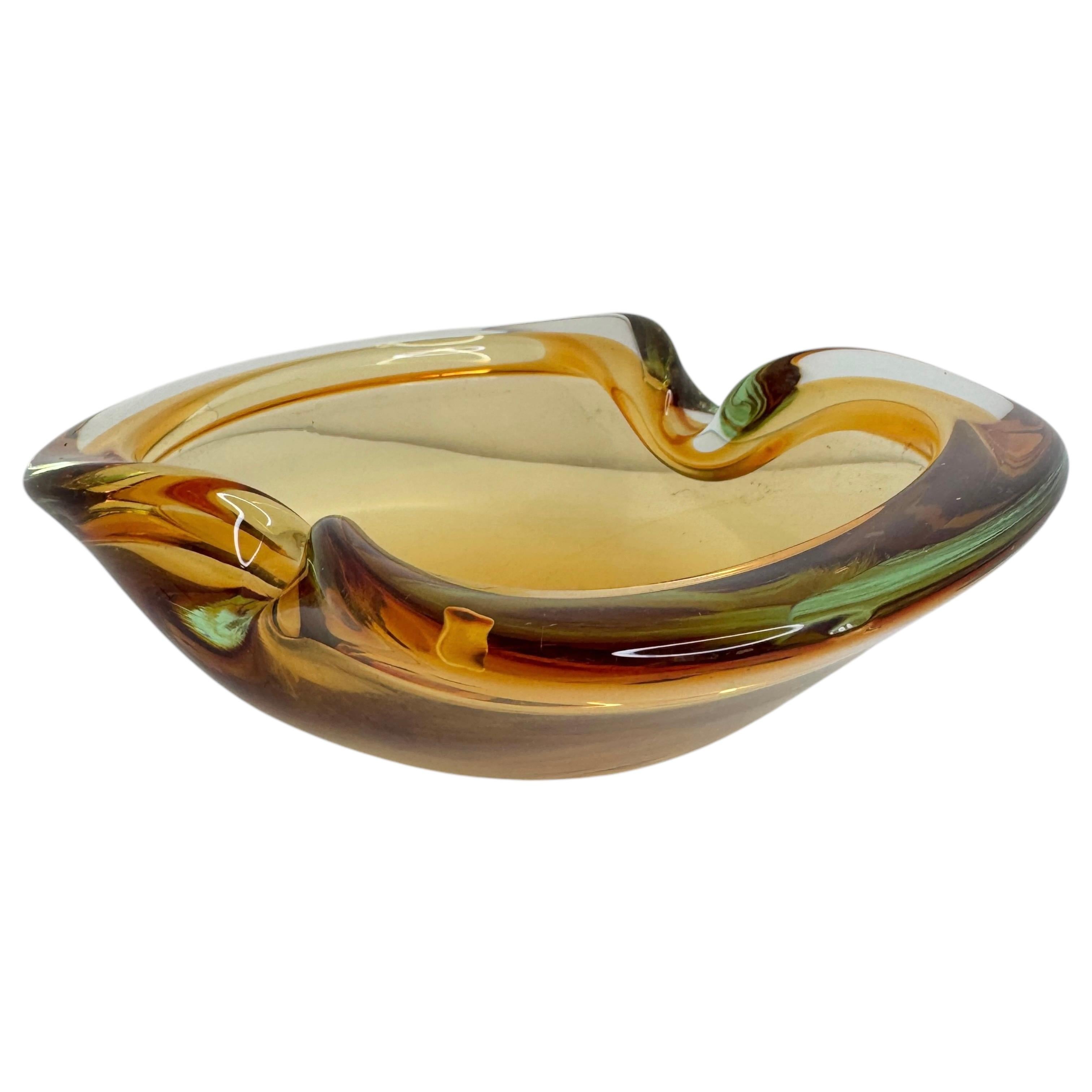 italien Sommerso Amber & Clear Murano Art Glass Bowl or Cigar Astray 1970 Italie en vente