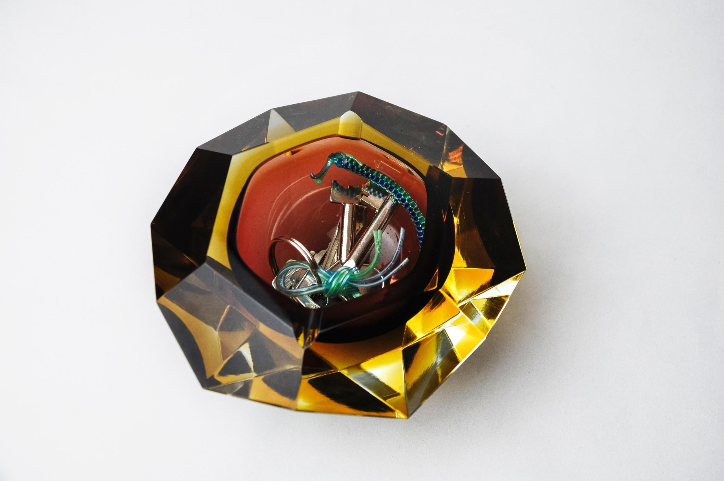 Crystal Sommerso brown and yellow ashtray by seguso, faceted glass, murano, italy, 1970 For Sale