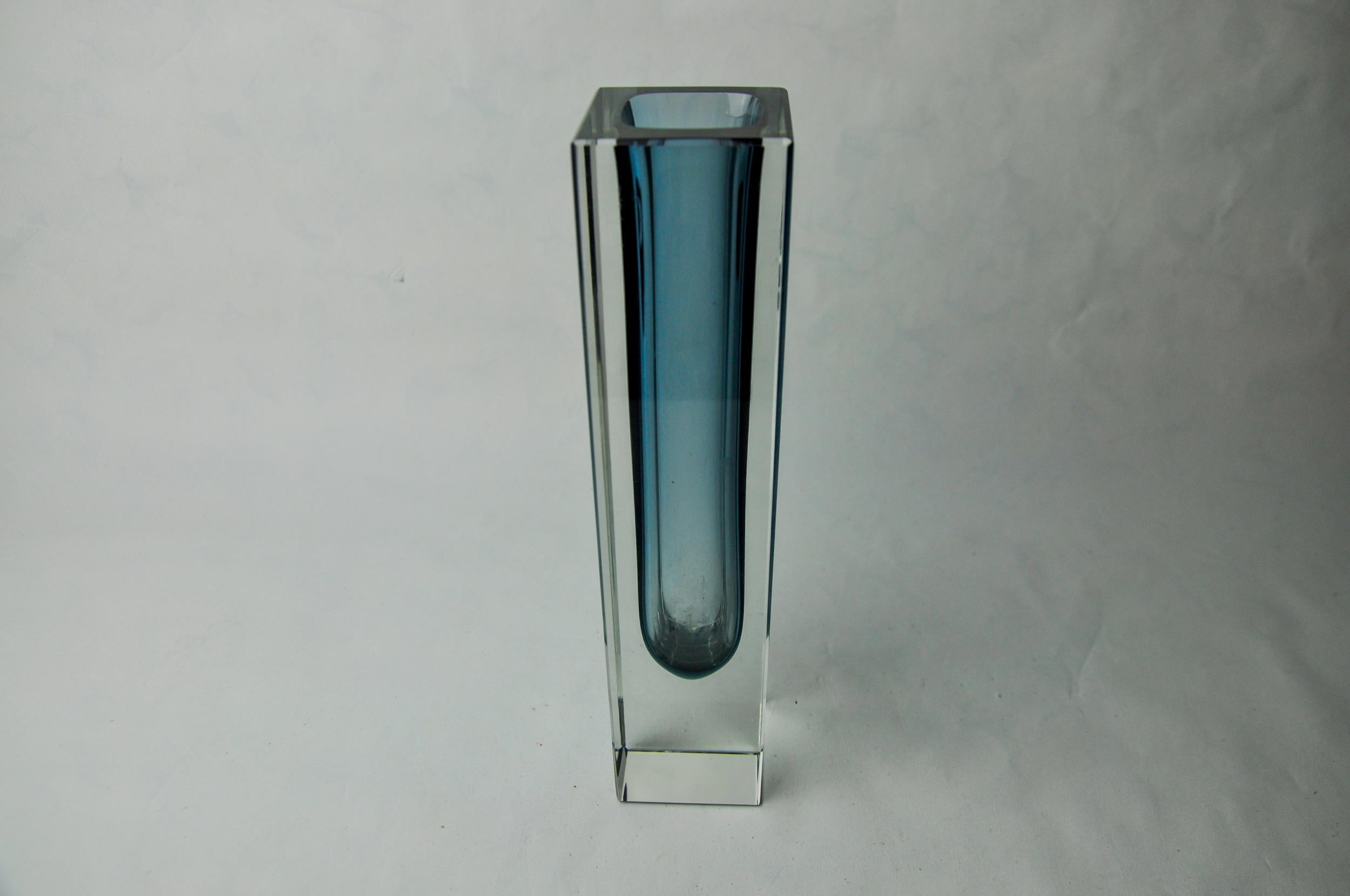 Hollywood Regency Sommerso cubic blue gray vase by Seguso, Murano, Italy, 1970 For Sale
