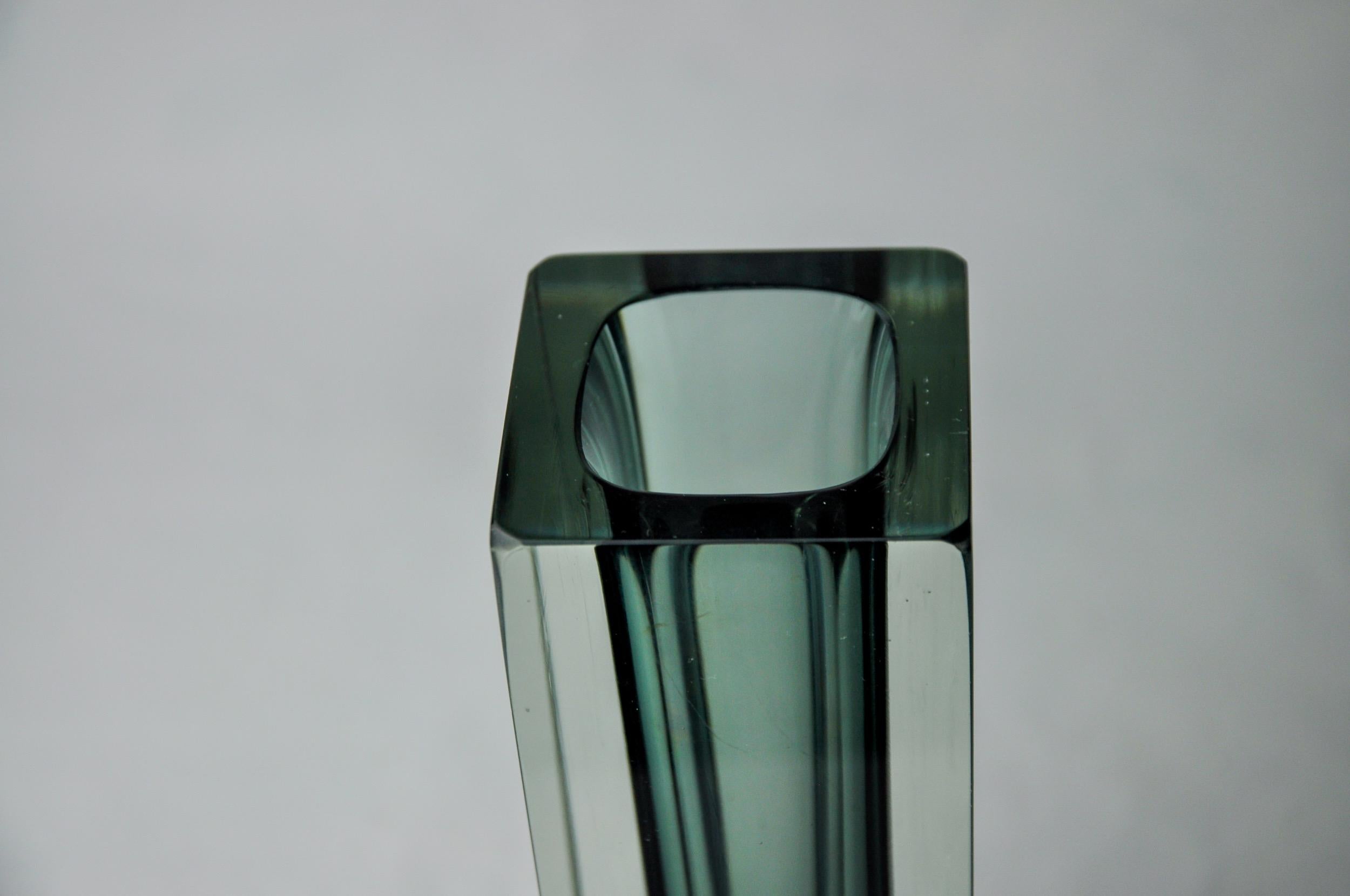 Late 20th Century Sommerso cubic blue gray vase by Seguso, Murano, Italy, 1970 For Sale