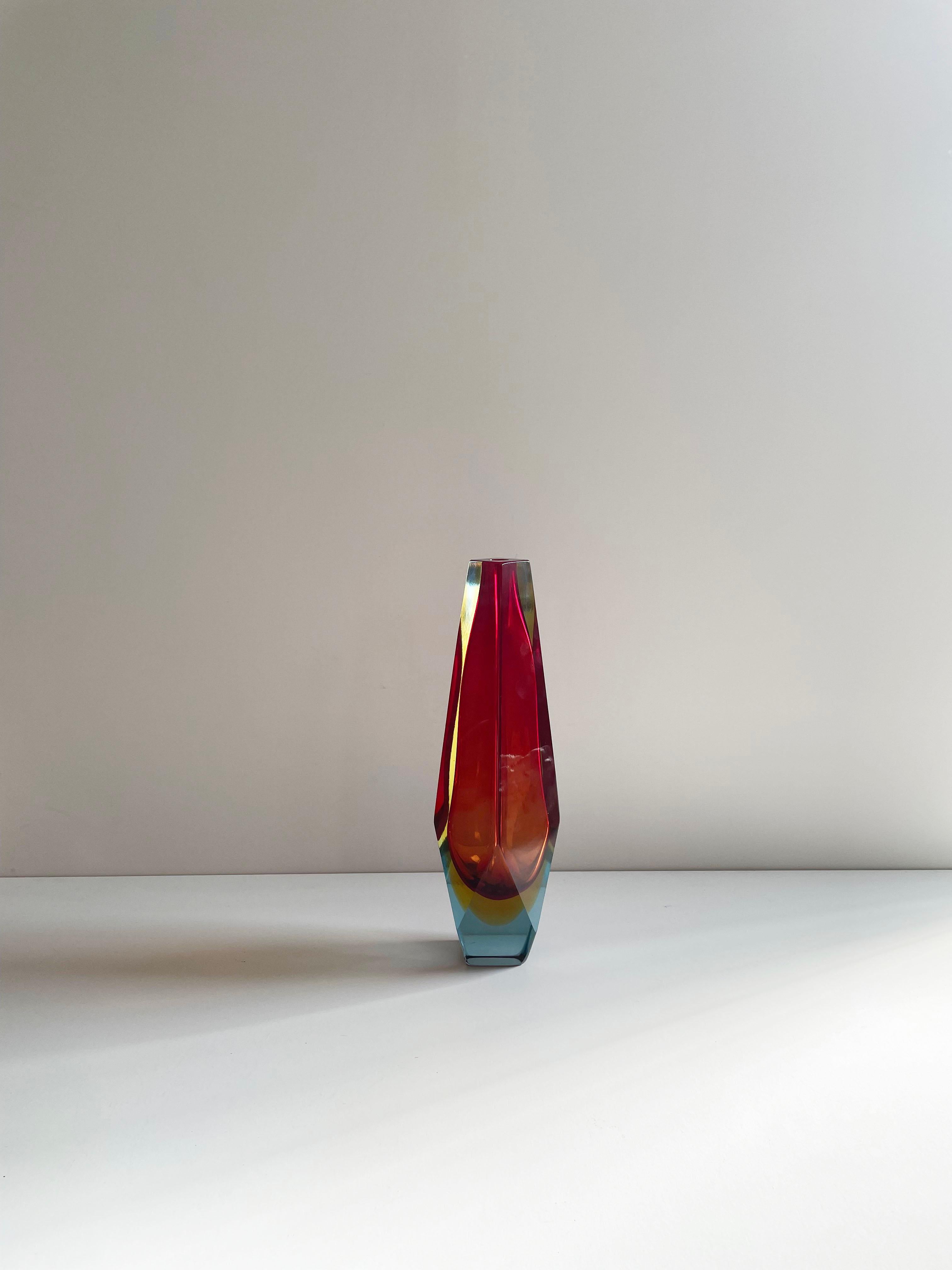 Sommerso Faceted Murano Glass Vase San MarCo, Alessandro Mandruzzato, Italy 1960 In Good Condition For Sale In Zagreb, HR