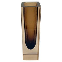 Sommerso Glas Block Vase Italien Flavio Poli Design, Coffee Brown, Italy, 1970s