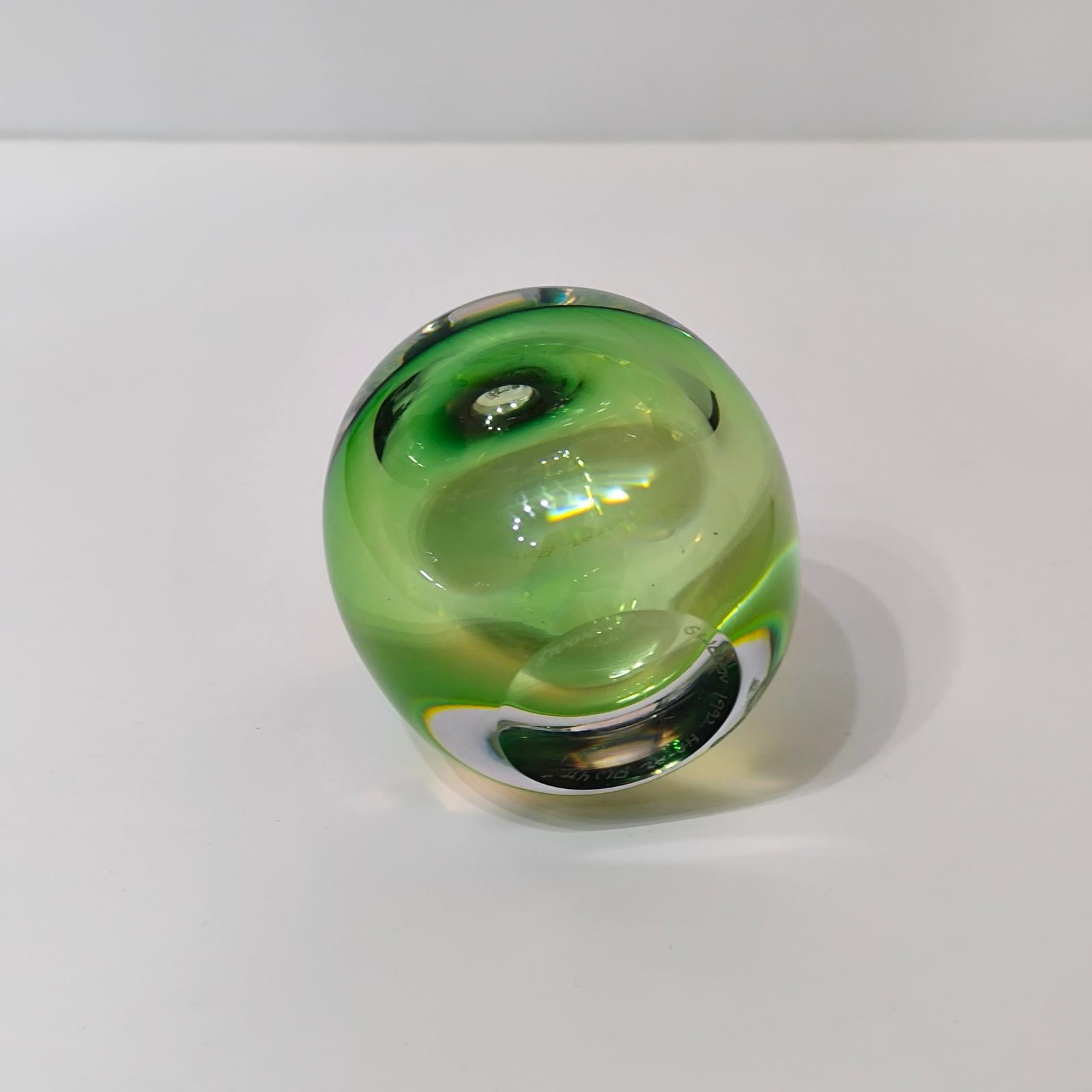 Manzana de cristal Sommerso de Hanne Dreutler y Arthur Zirnsack para Studio Åhus en venta 1