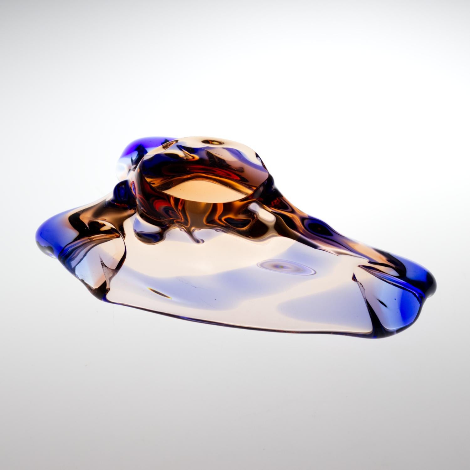 Cendrier en verre Sommerssov par František Zemek pour Mstisov glass Union 1960s en vente 5
