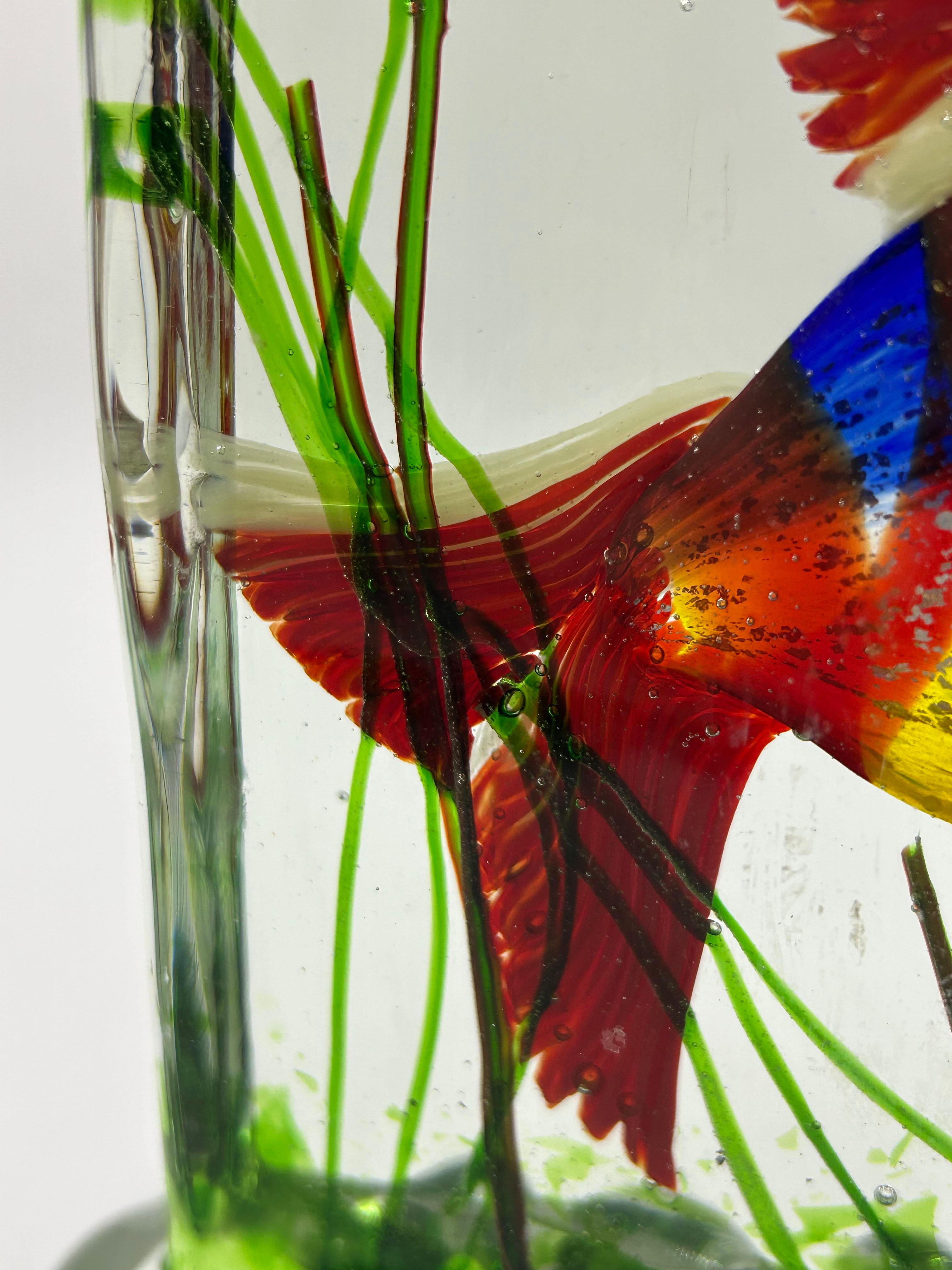 italien Sommerso Glass Lamp with Fish “Aquarium” by Alfredo Barbini, Murano, Italy en vente