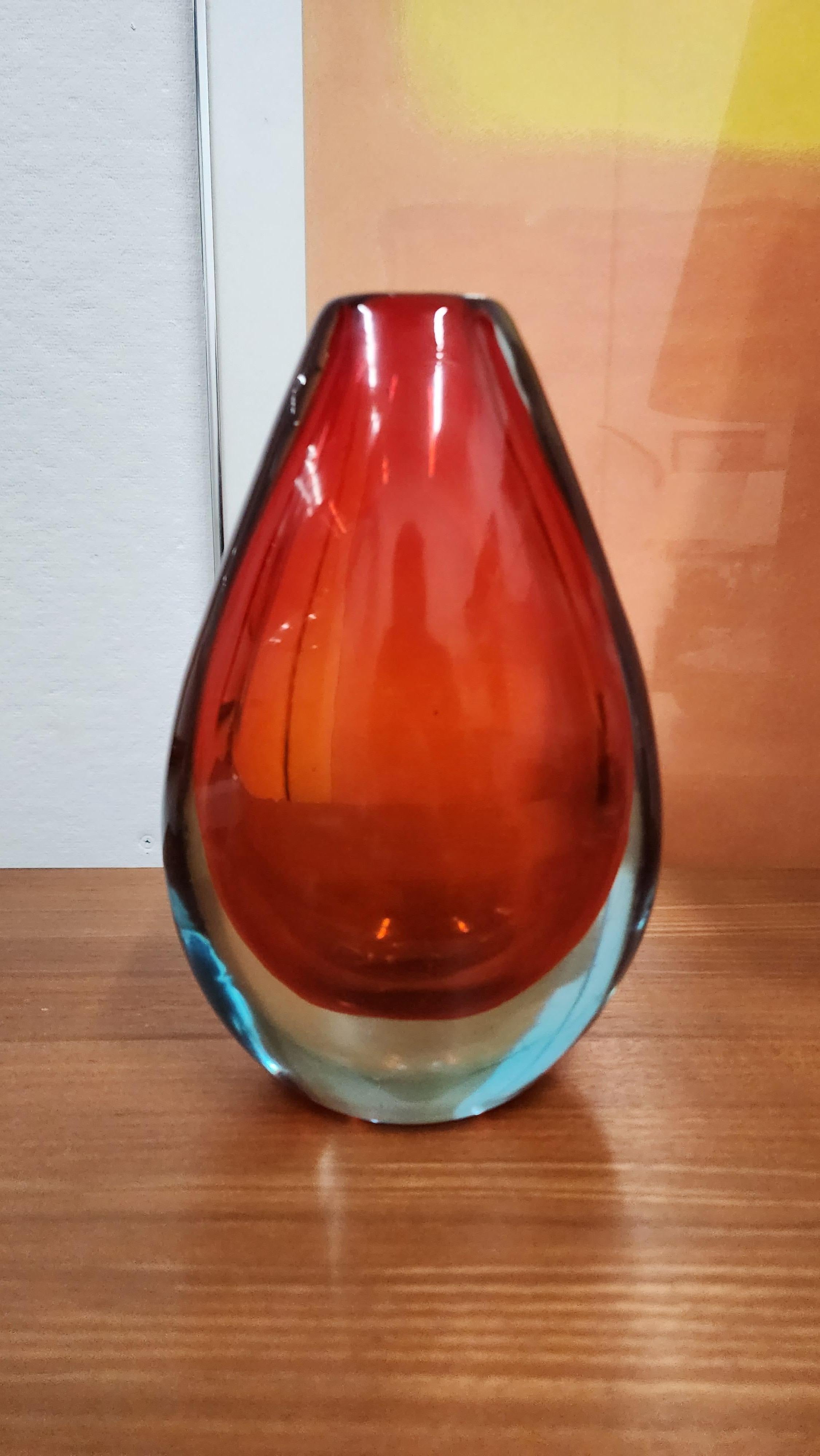 Mid-20th Century Sommerso glass vase by Flavio Poli For Sale