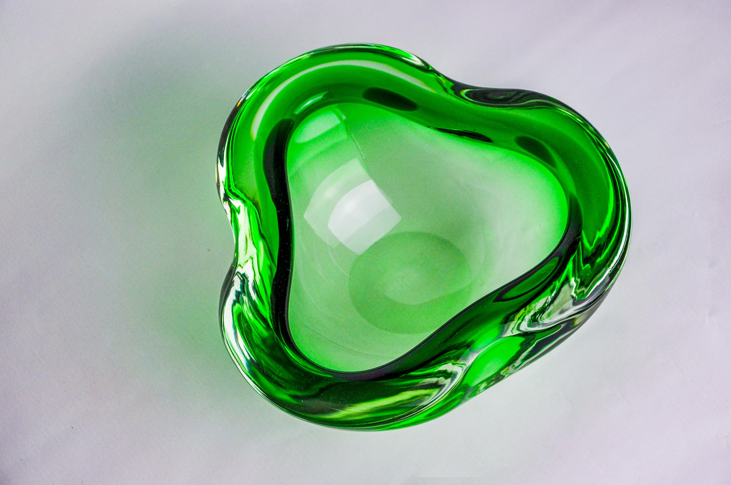 Cristallo Posacenere verde Sommerso di Seguso, vetro di Murano, Italia, 1970 in vendita