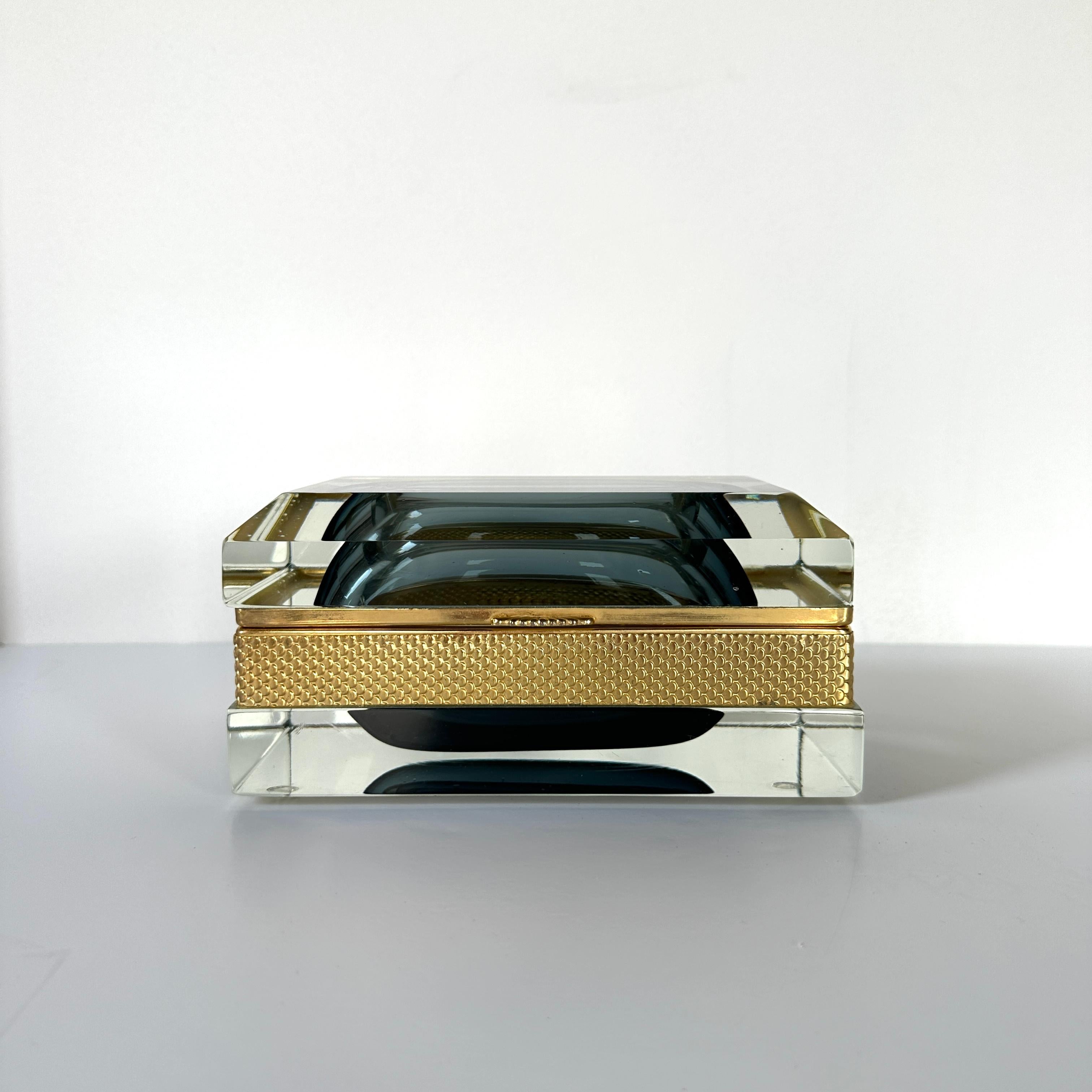 Mid-Century Modern Sommerso Hand Blown Murano Glass Casket Box with Gilt Banding