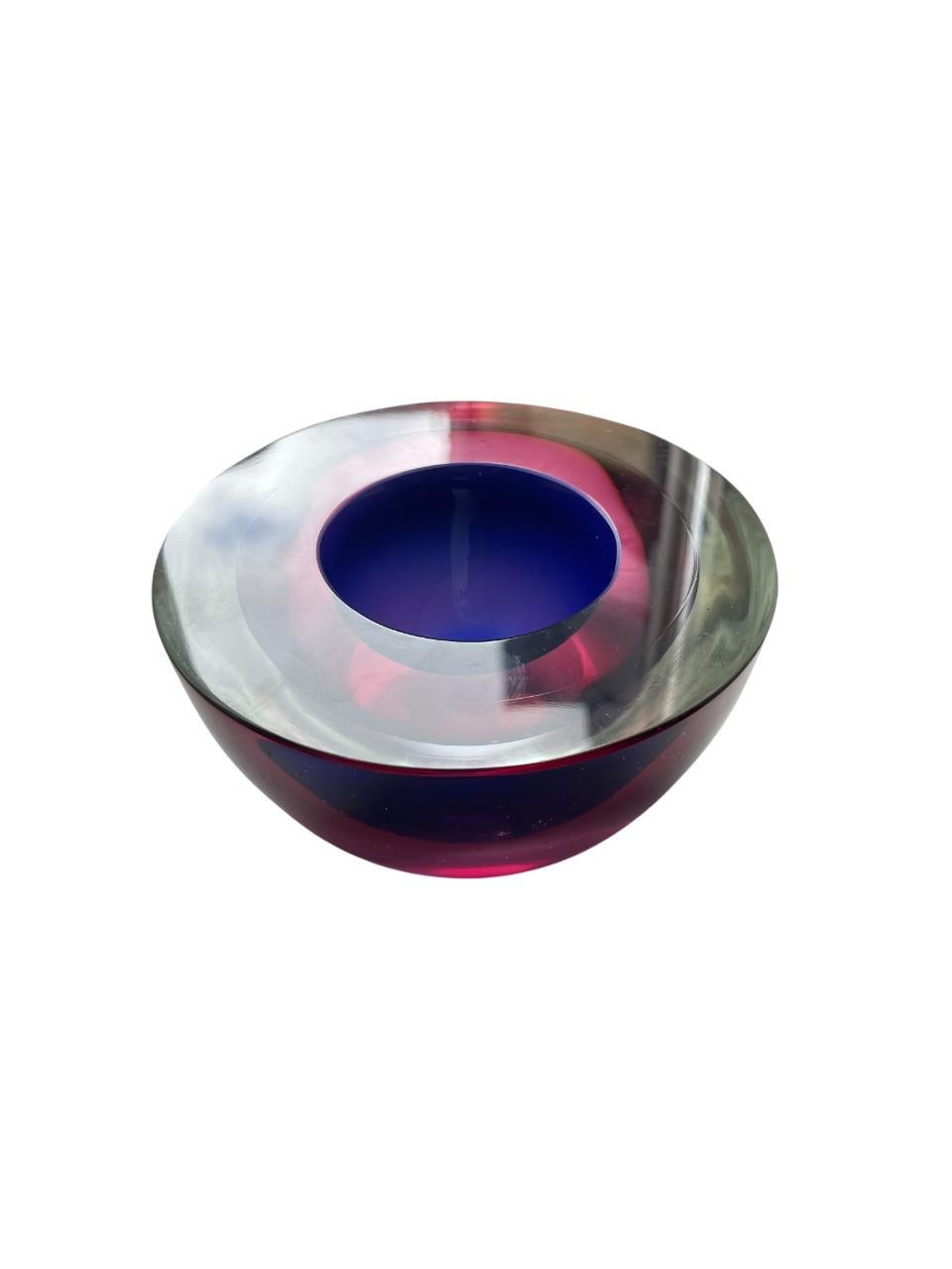 Mid-Century Modern Bol en verre Murano Glass Sommerso par Flavio Poli pour Seguso, Italie, années 1950 - Bleu et rose en vente