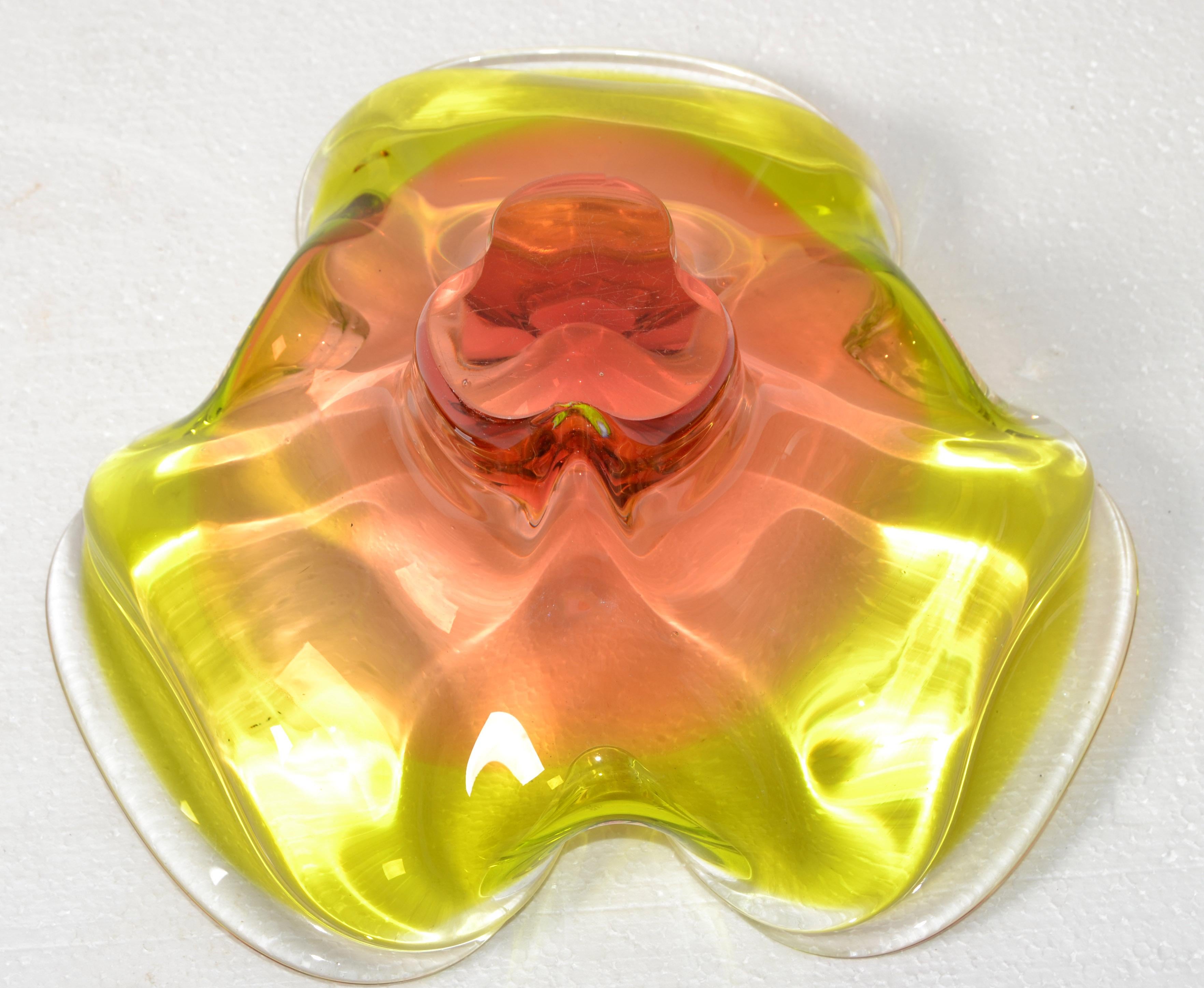 Sommerso Murano Glass Clover Shape Bowl Catchall Rose Green Clear Colors Seguso  For Sale 4
