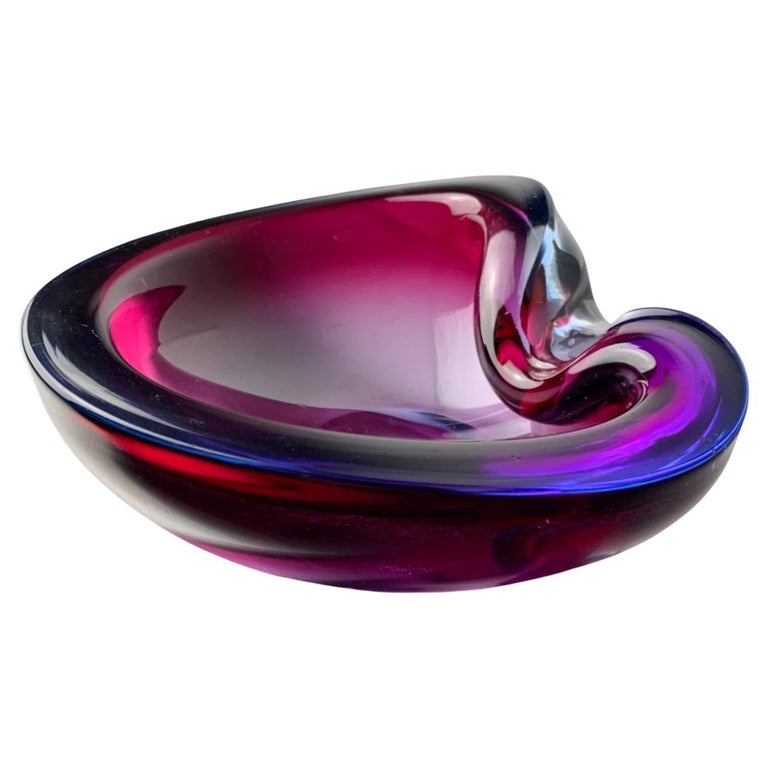 Sommerso pink and purple Murano glass tray by Flavio Poli