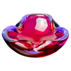 Sommerso pink and purple trinket tray by Flavio Poli for Seguso, Murano glass