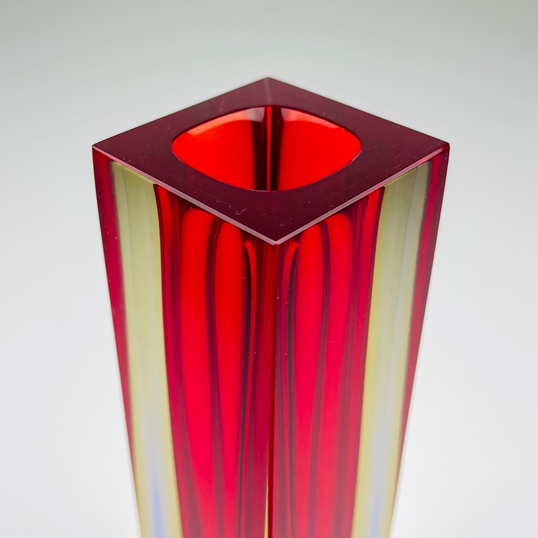 Vaso in vetro di Murano Sommerso rosso, stile Flavio Poli, Italia anni '70 in vendita 7