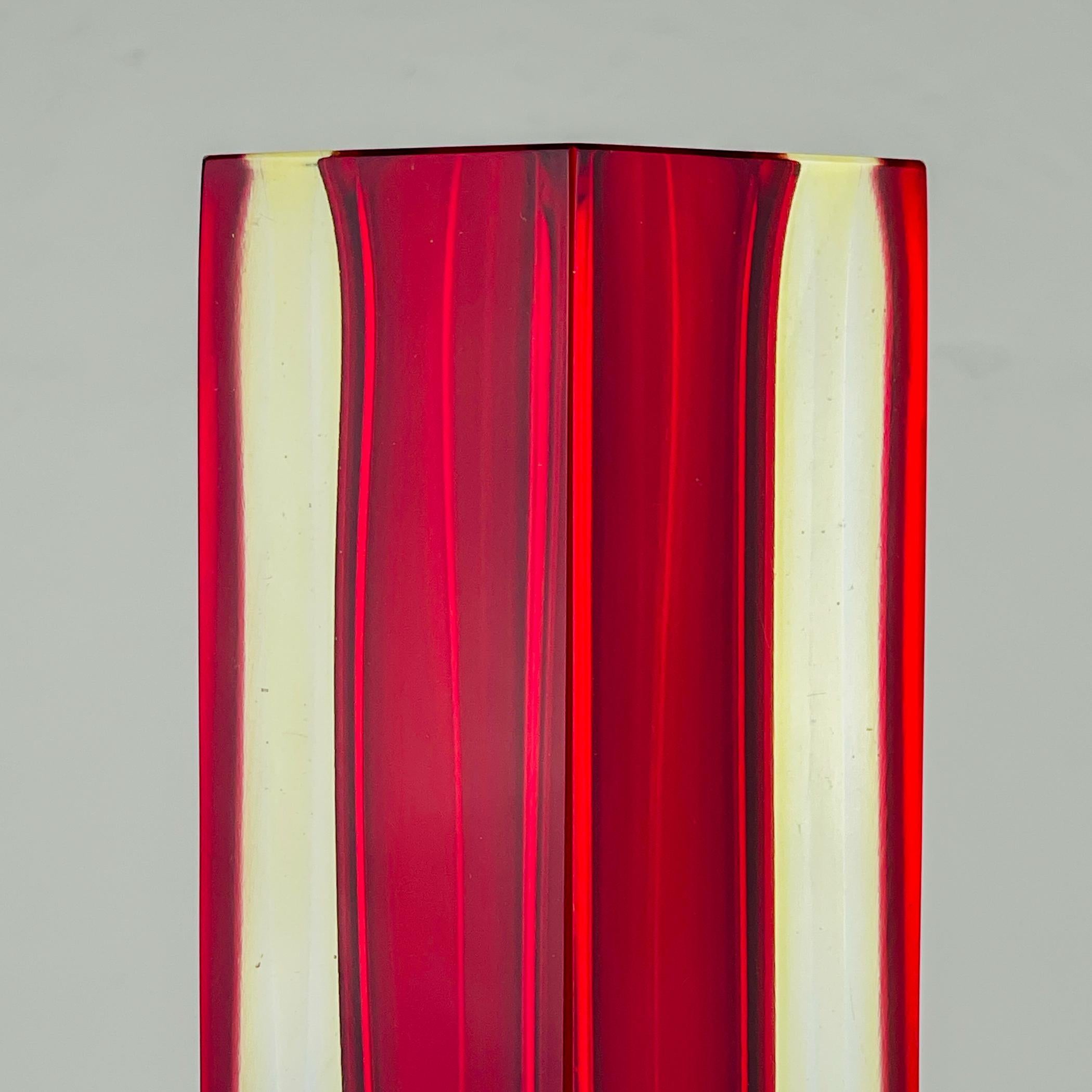 Vaso in vetro di Murano Sommerso rosso, stile Flavio Poli, Italia anni '70 in vendita 8