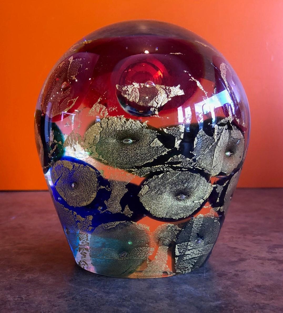 Sommerso Sculpture / Paperweight by Murano Glass In Good Condition For Sale In San Diego, CA
