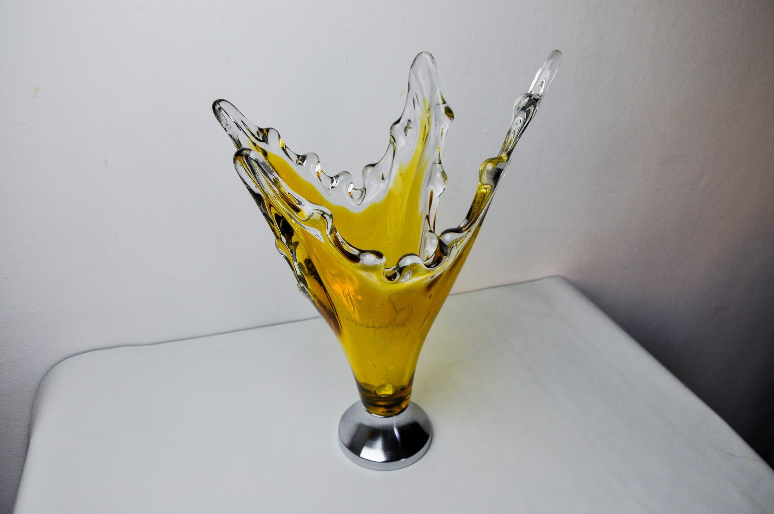 Vase Murano Glass Sommerso en verre de Murano jaune, Italie, 1970 Bon état - En vente à BARCELONA, ES