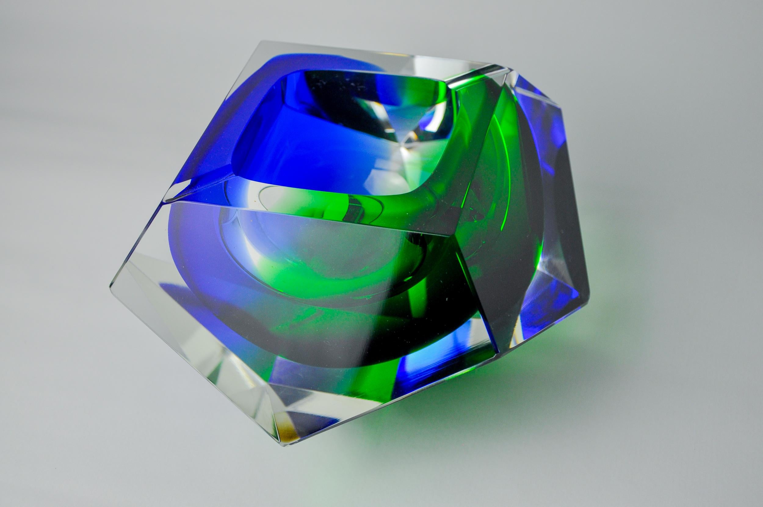 Crystal Sommerso XL ashtray by Flavio Poli for Seguso, green and blue Murano glass Italy