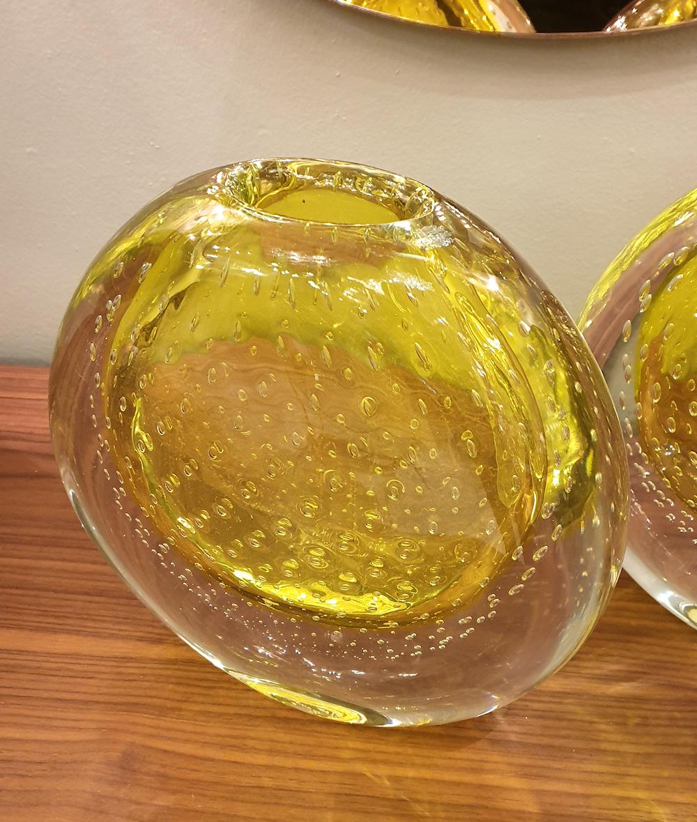 Mid Century Mod Sommerso Yellow & Clear Murano Glass Pair Vases Seguso Italy 70s In Excellent Condition In Dallas, TX