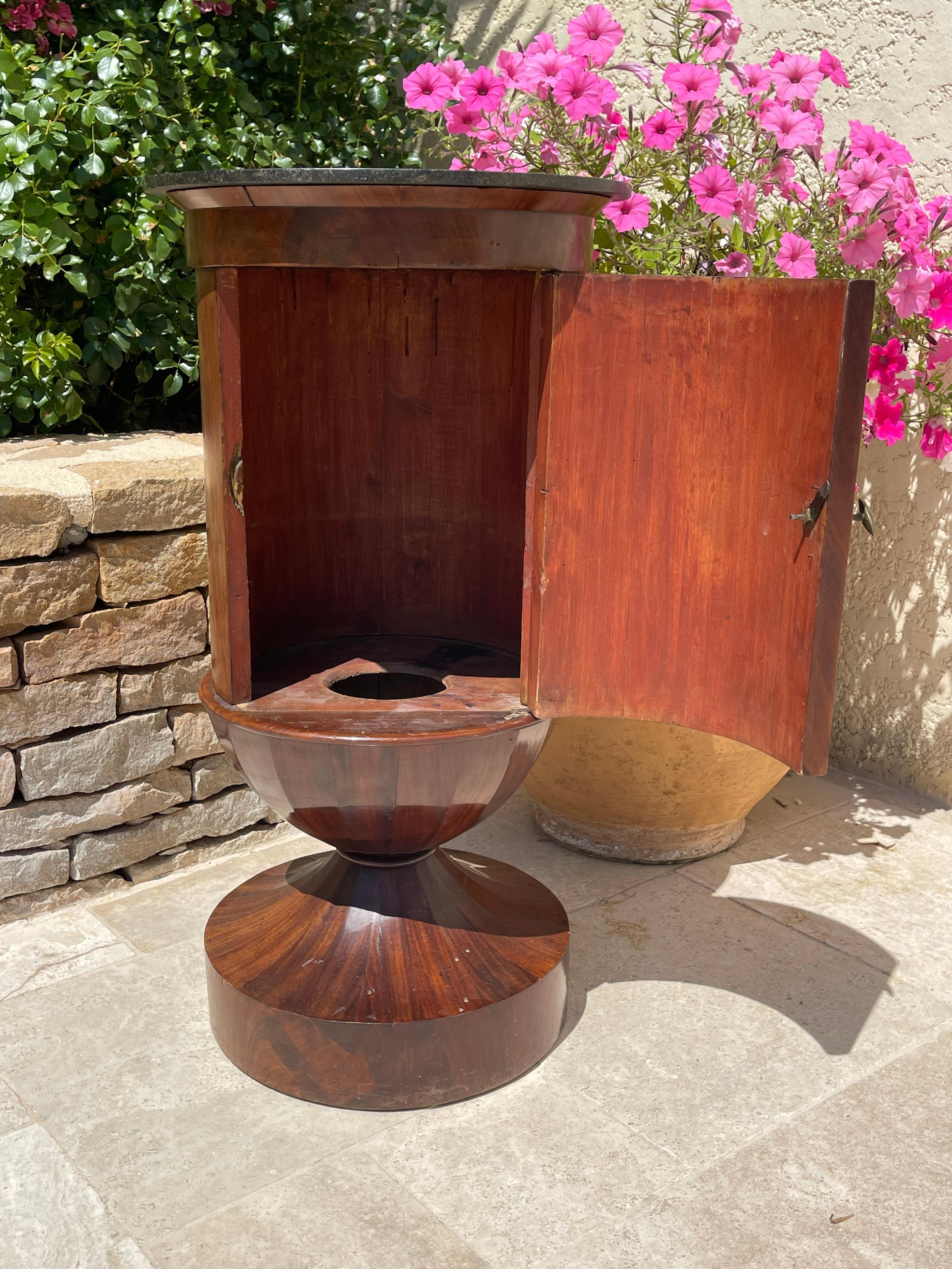 Somno Cuban Mahogany Egg Cup For Sale 2