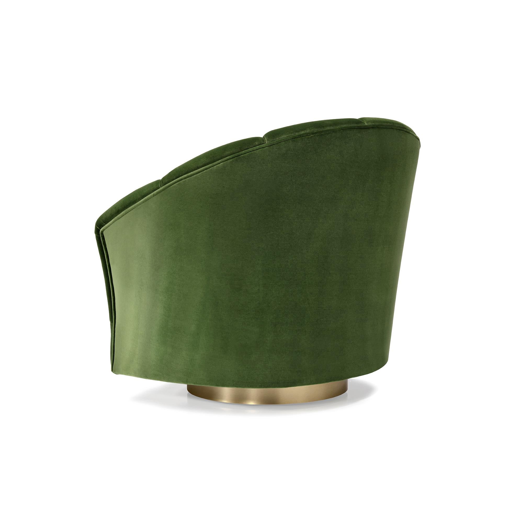 Portugais Fauteuil pivotant Soneto tapissé de velours vert forêt par Bow and Arrow en vente