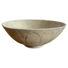 Song dinasty period earthenware bowl