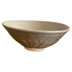 Song dinasty period earthenware bowl