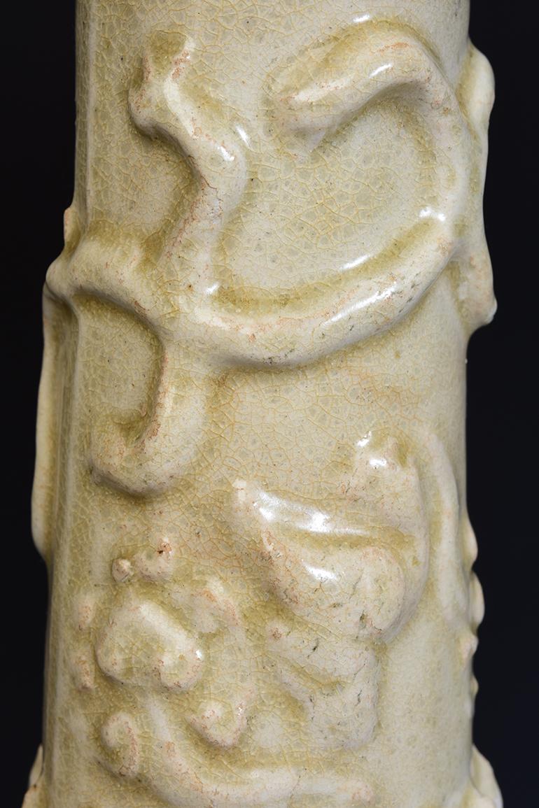 Song Dynasty, A Pair of Antique Chinese Porcelain Vases with Dragon and Gods For Sale 12