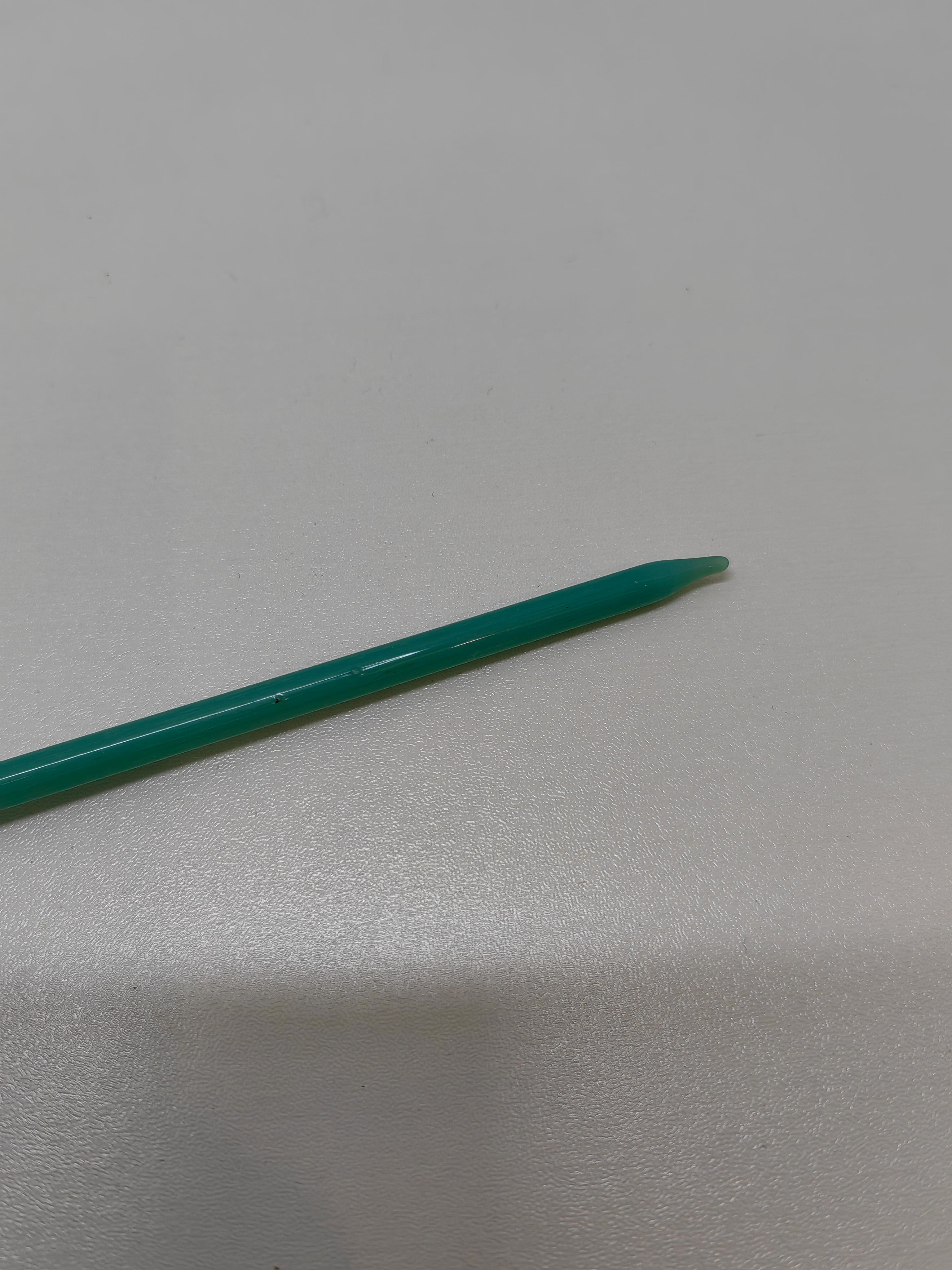 Women's or Men's Song Dynasty Cyan Glazed Long Hairpin For Sale