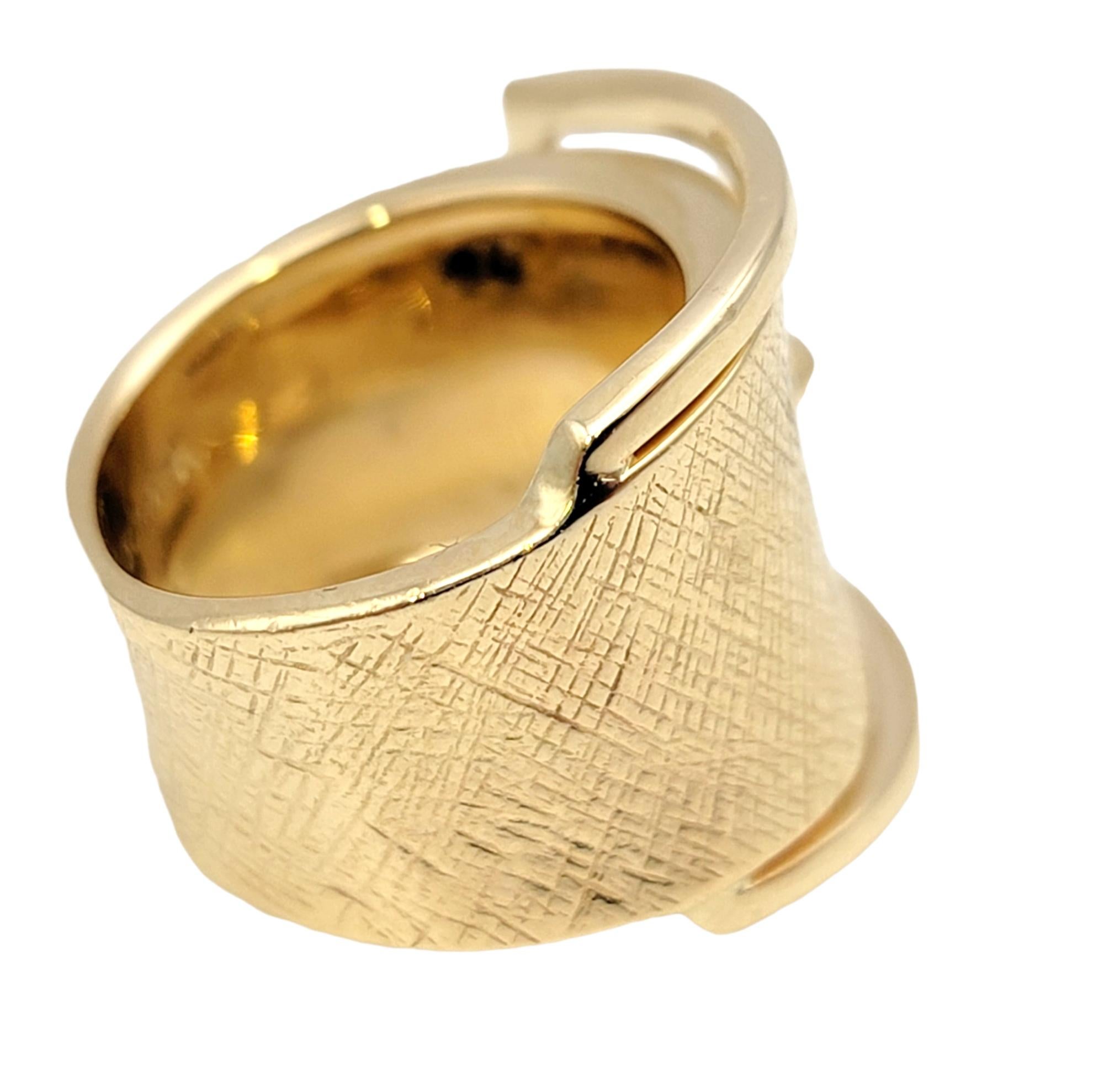wide gold band ring womens