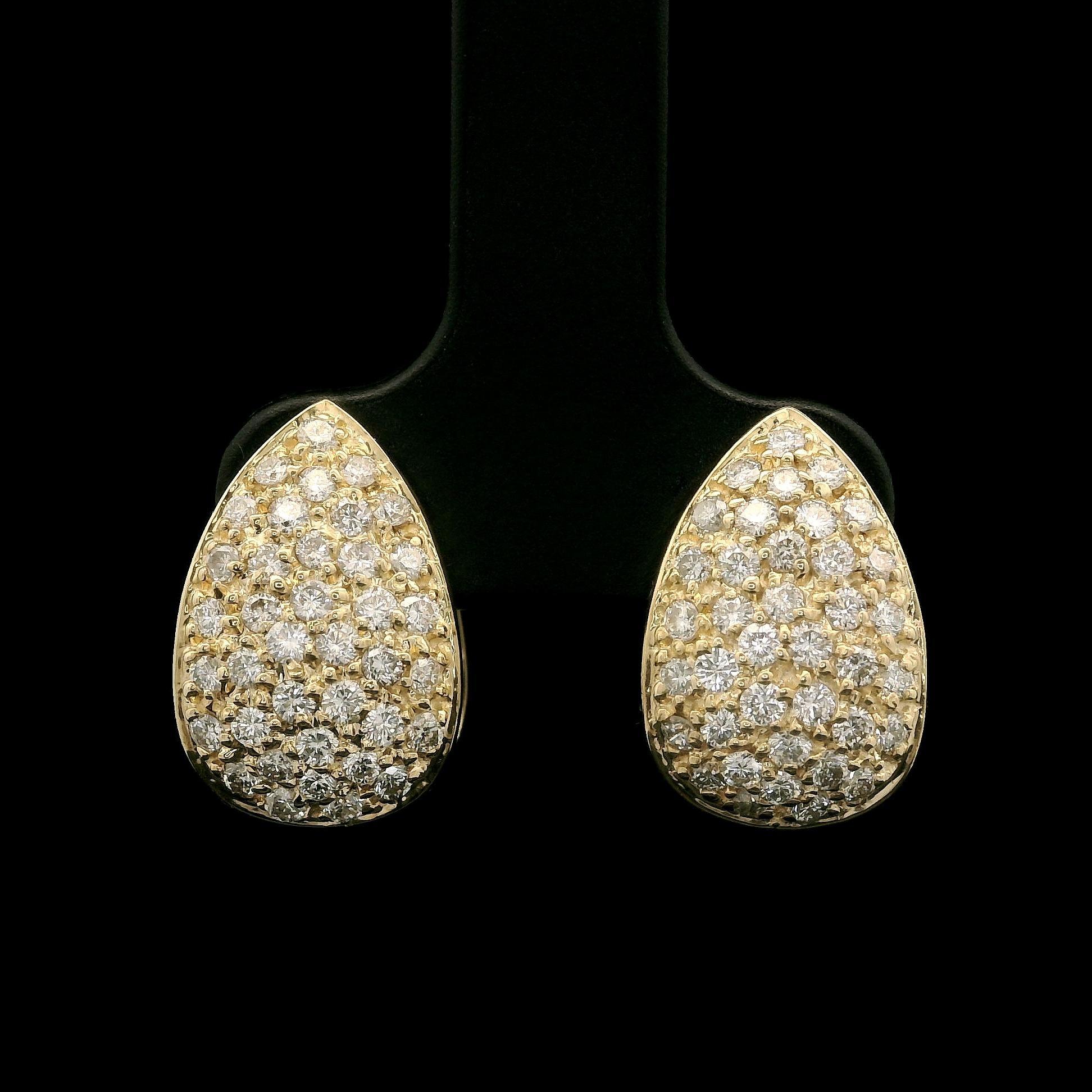 Sonia B. Orecchini a goccia in oro giallo 14k con pave di diamanti da 0,75 ct. in vendita 7