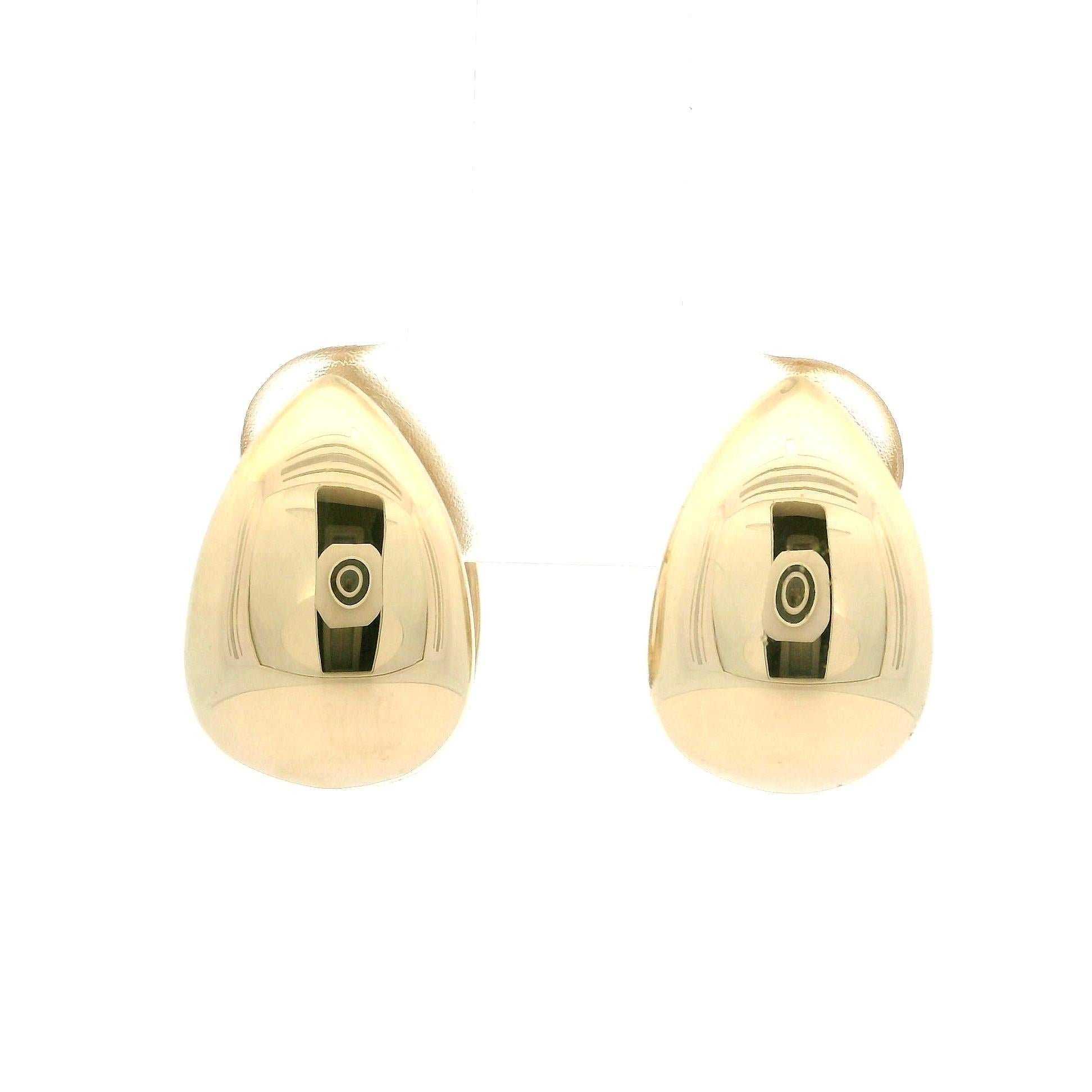 Sonia B. Orecchini a goccia in oro giallo 14k con pave di diamanti da 0,75 ct. In condizioni ottime in vendita a Montclair, NJ