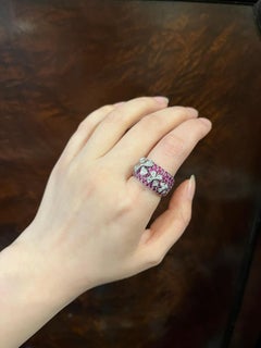 Sonia B. 18 Karat Weißgold Rubin Diamant Vierblatt Kleeblatt Kleeblatt-Ring