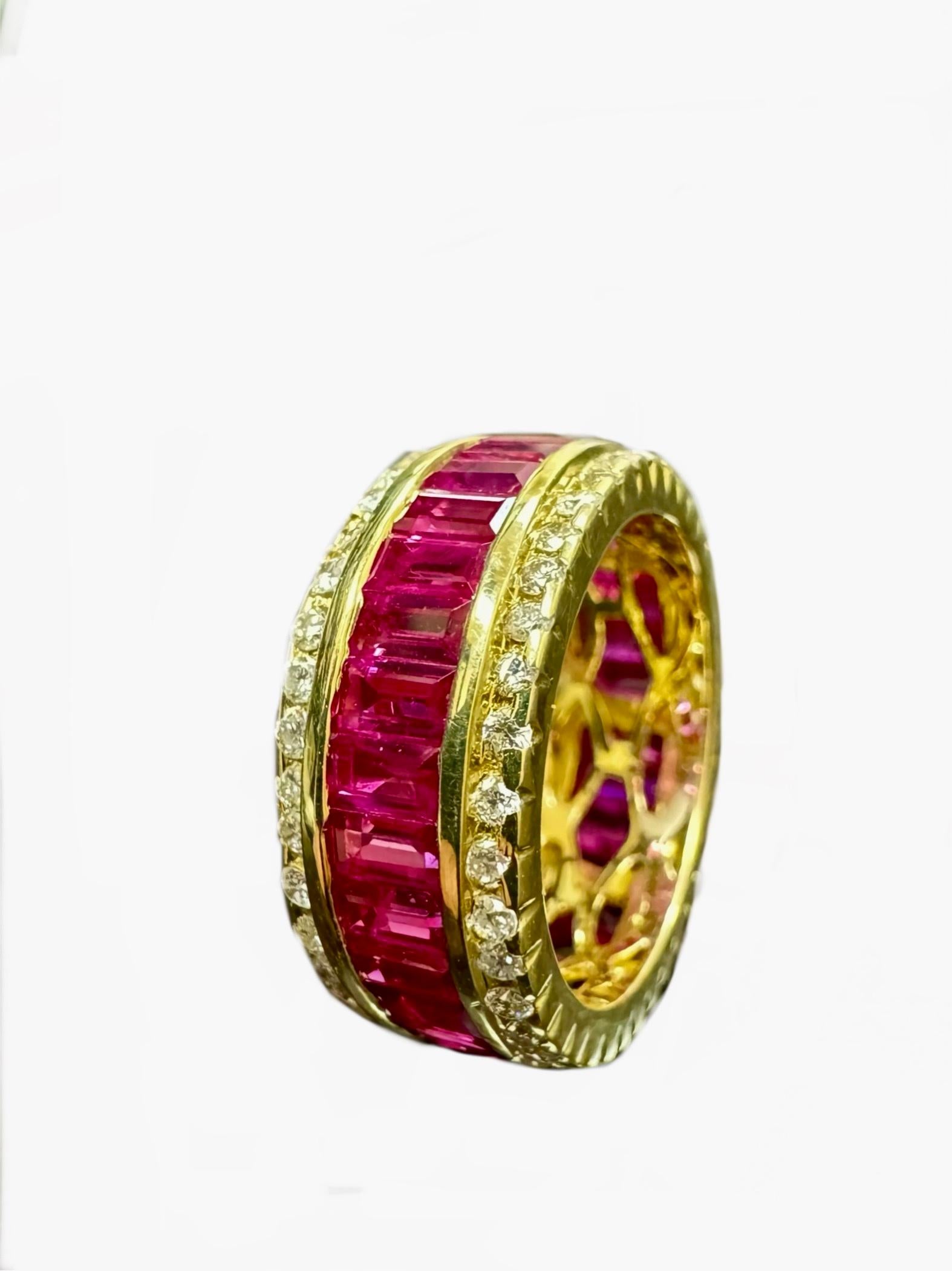 Eternity-Ring, Sonia B 18 Karat Gelbgold 6,30 Karat Diamant Rubin im Angebot 1