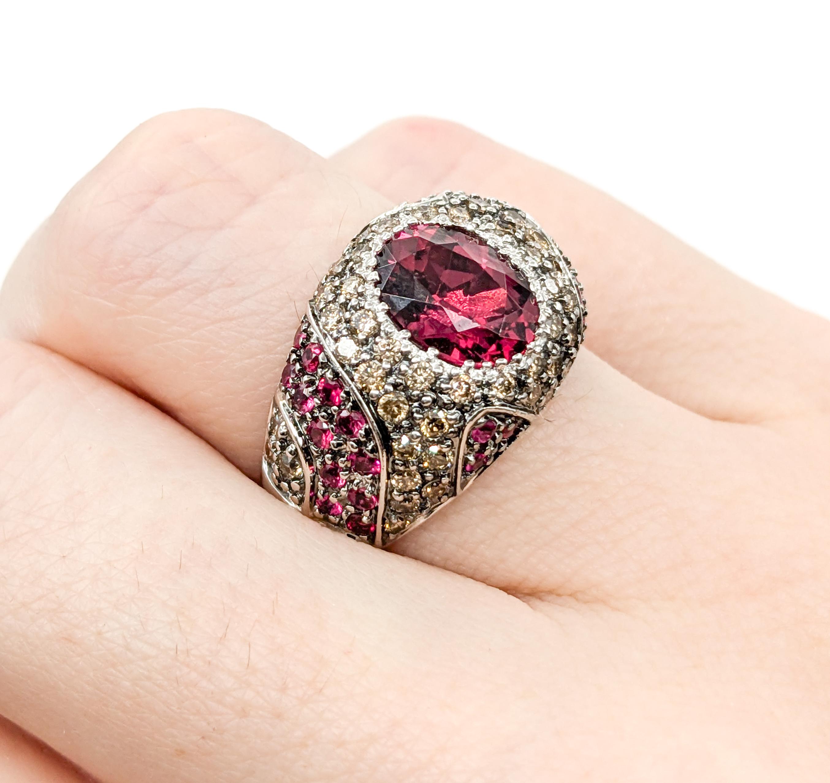 Sonia B. Design 2,00ctw Rosa Turmalin, roter Spinell & Champagner Diamantring (Zeitgenössisch) im Angebot