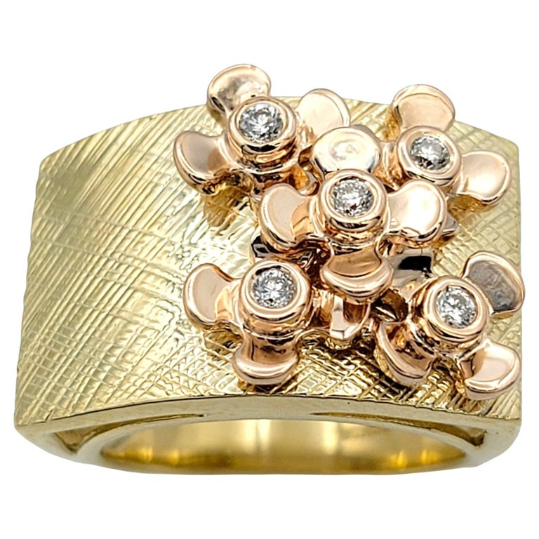Flower Cocktail Ring Gold Tone - 40 For Sale on 1stDibs