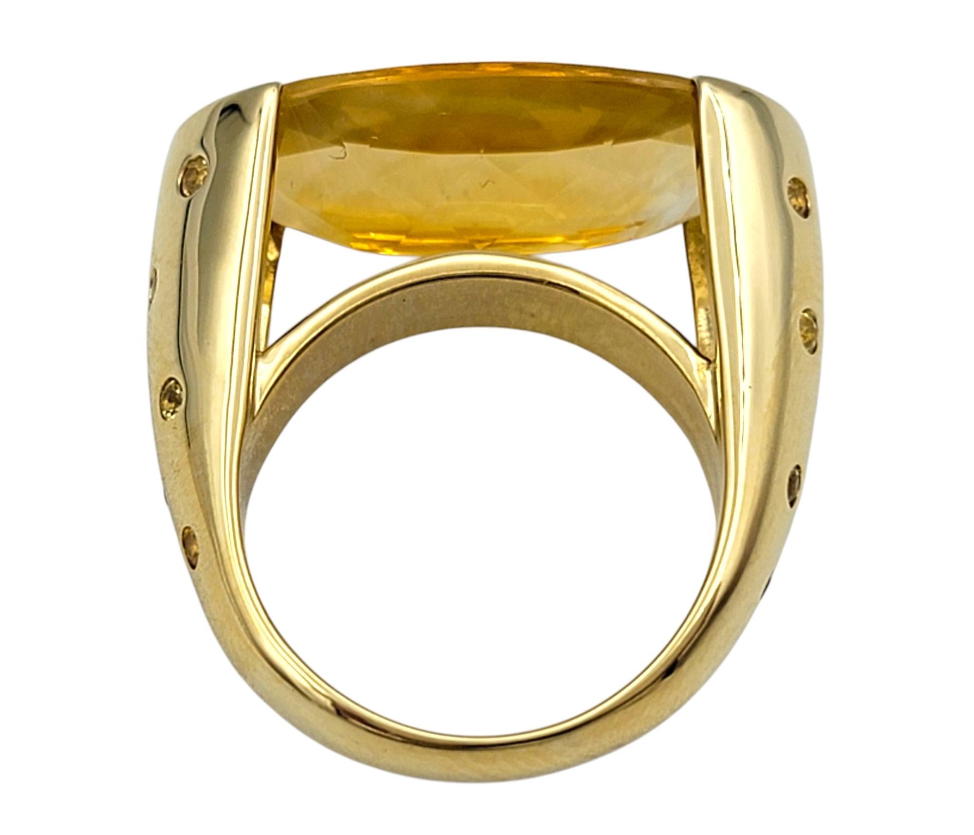 Sonia B East West Set Anello Cocktail con Citrino e Zaffiri Gialli in Oro 18 Carati in vendita 2