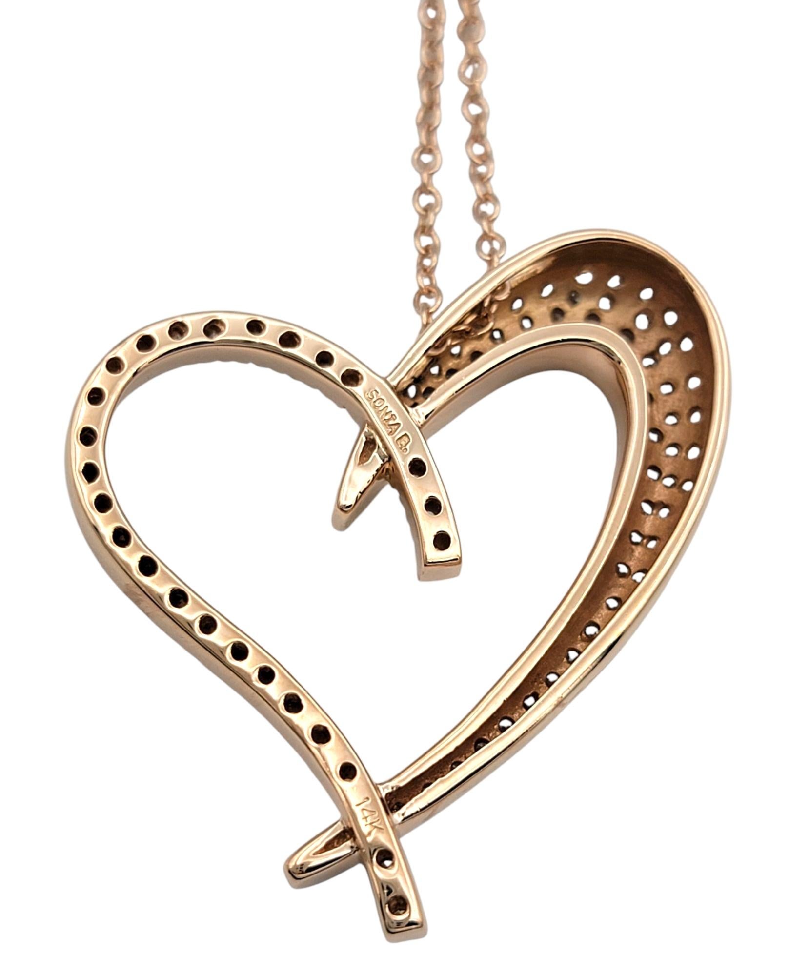 Sonia B Large Pavé Diamond Open Heart Pendant Necklace in 14 Karat Rose Gold (Collier à pendentif en forme de cœur ouvert en or rose 14 carats) Bon état - En vente à Scottsdale, AZ