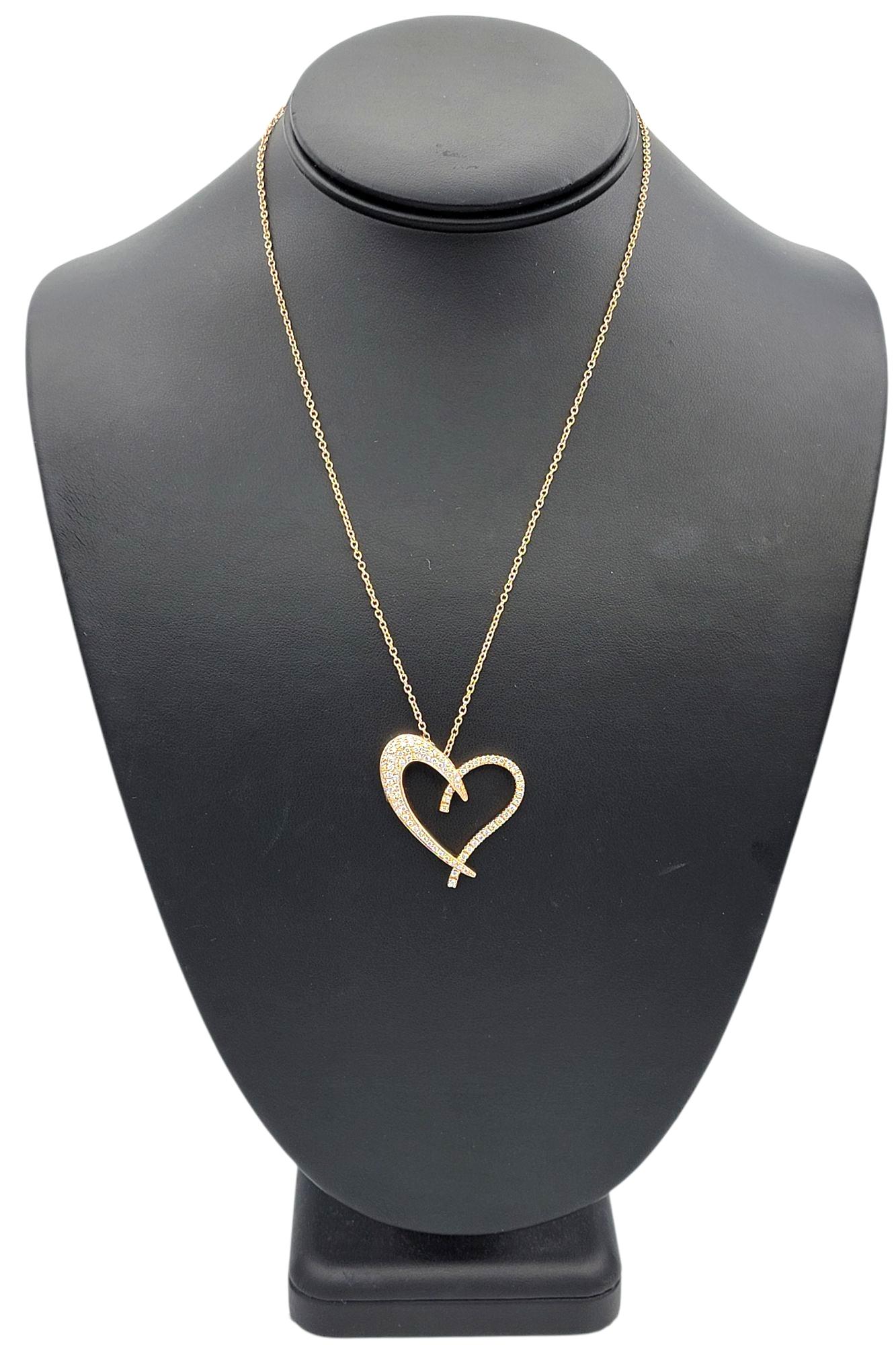 Sonia B Large Pavé Diamond Open Heart Pendant Necklace in 14 Karat Rose Gold (Collier à pendentif en forme de cœur ouvert en or rose 14 carats) en vente 3