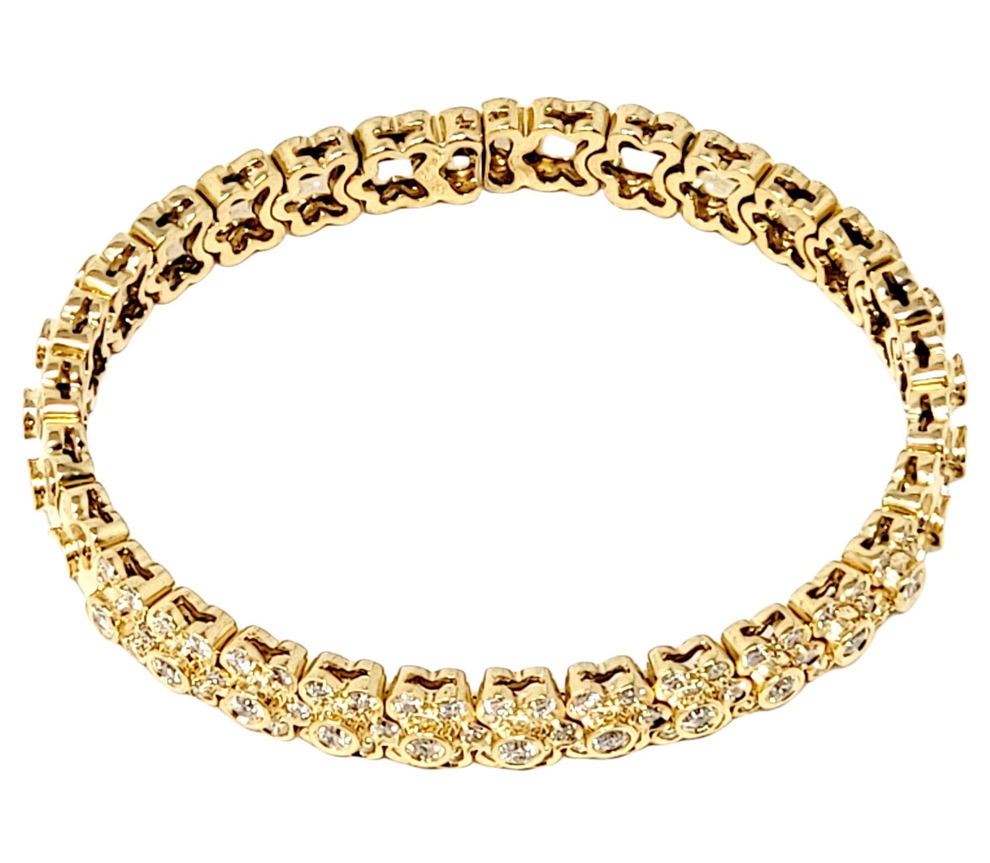 Sonia B. Pave Diamond Floral Motif Flexible Cuff Bracelet 14 Karat Yellow Gold In Good Condition For Sale In Scottsdale, AZ