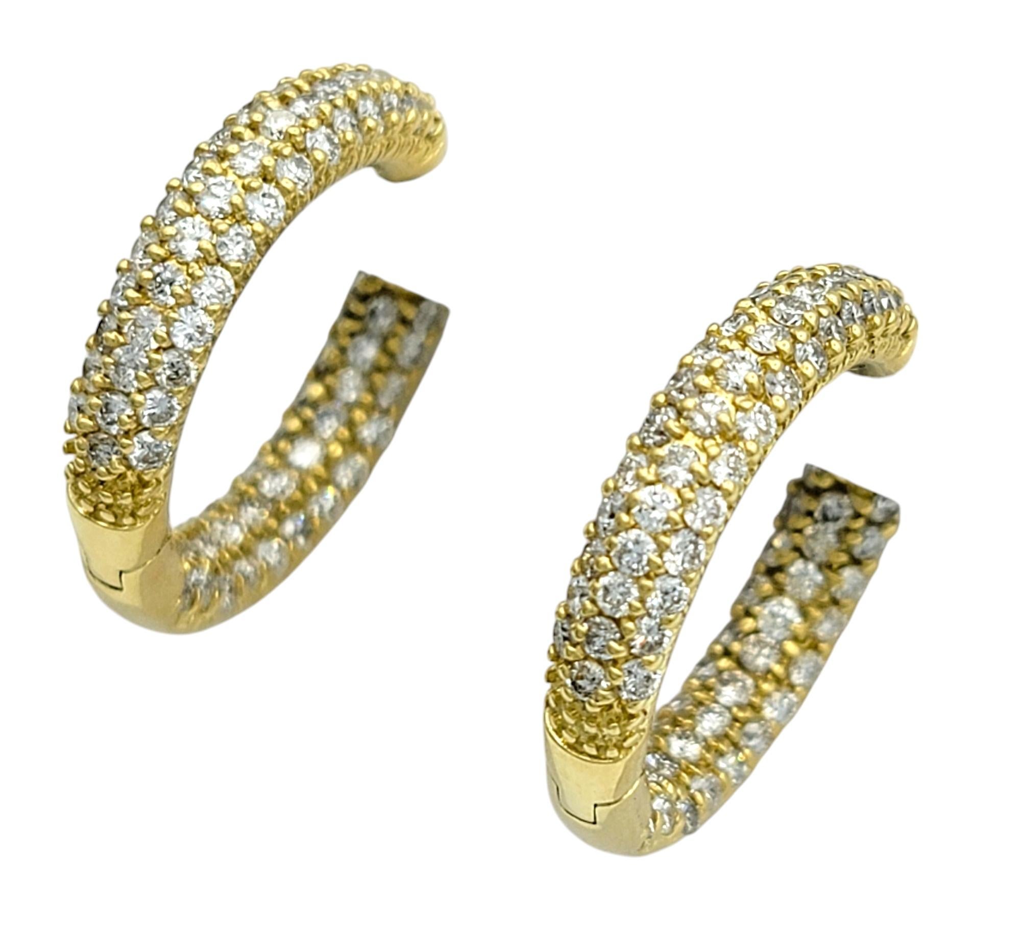 Sonia B. Creolen aus 18 Karat Gelbgold mit Pavé-Diamant innen und außen besetzt (Zeitgenössisch) im Angebot