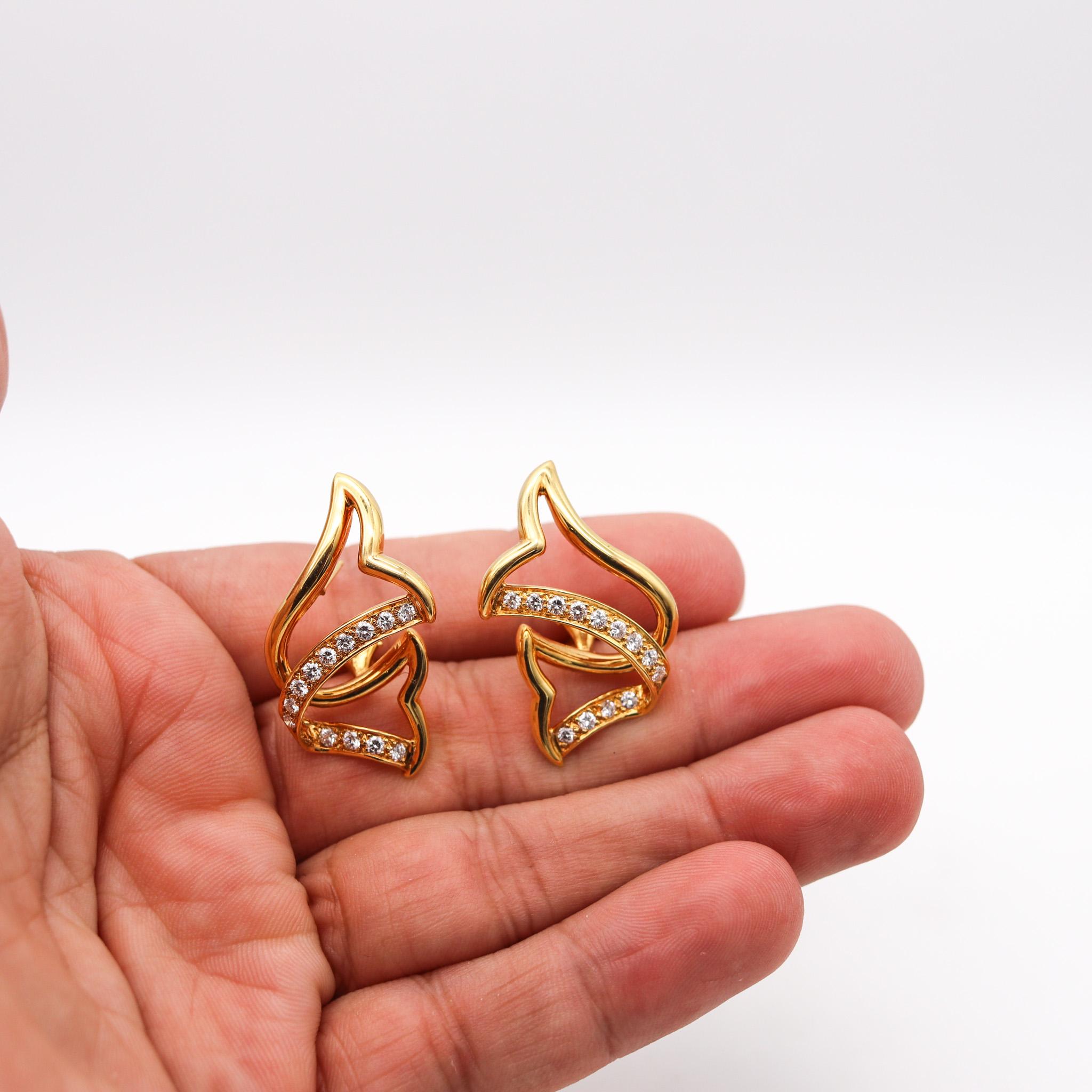 Sonia Bitton Sculptural Free Form Earrings In 18Kt Gold With 1.58 Ctw Diamonds In Excellent Condition For Sale In Miami, FL