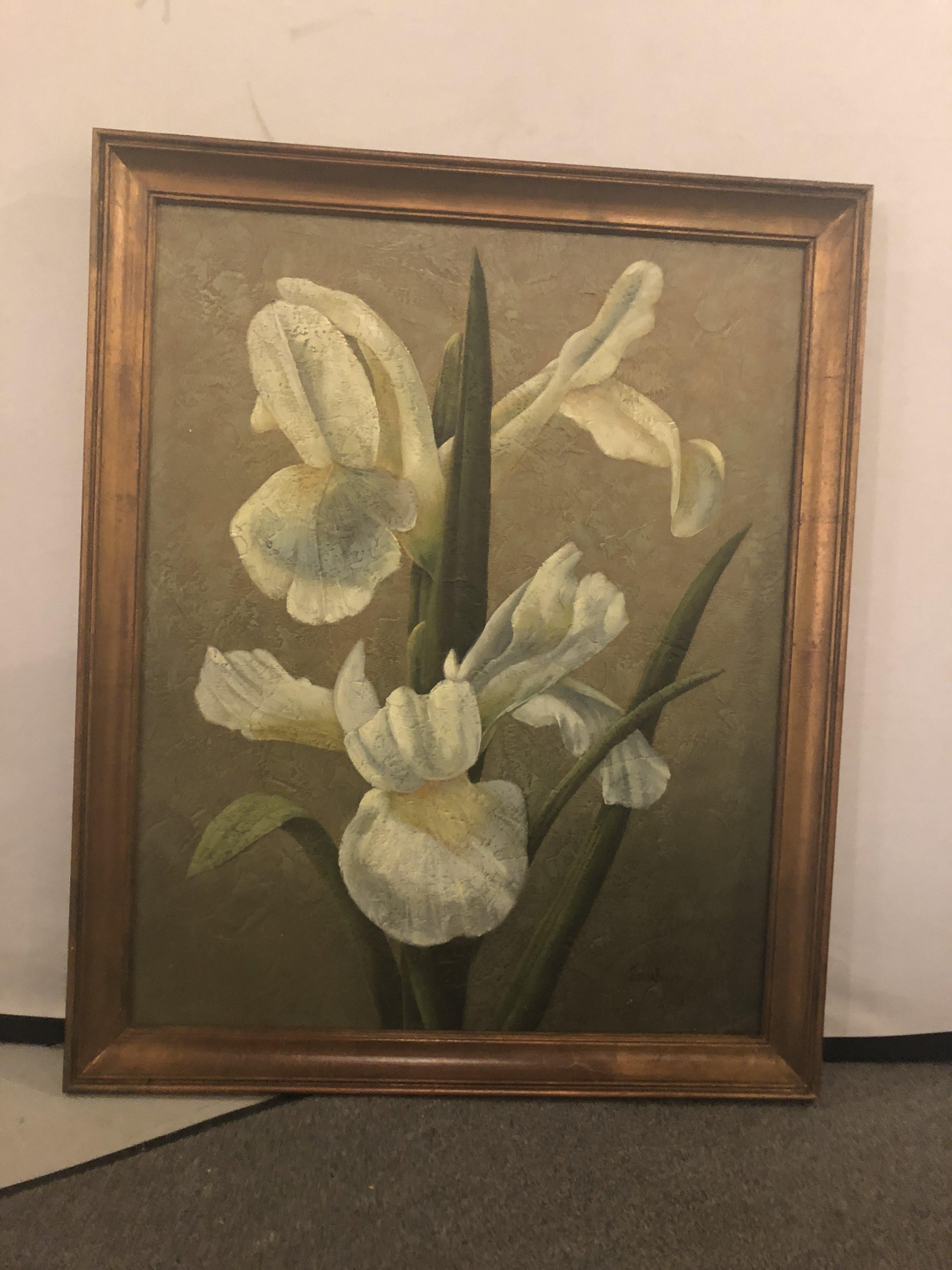 Un elegante cuadro al óleo sobre lienzo con la flor catalina colombina. El cuadro está muy bien enmarcado en un marco de madera personalizado y está firmado por la artista Sonia Bulley.