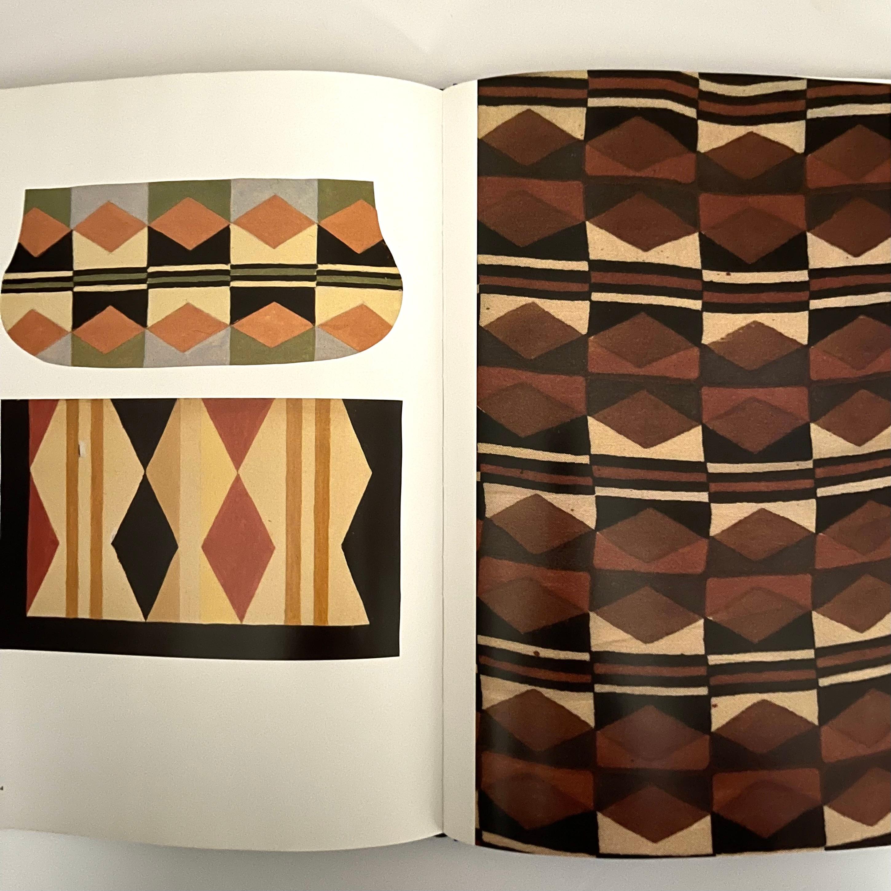 Paper SONIA DELAUNAY: Fashion and Fabrics - Jacques Damase - 1st edition, 1991