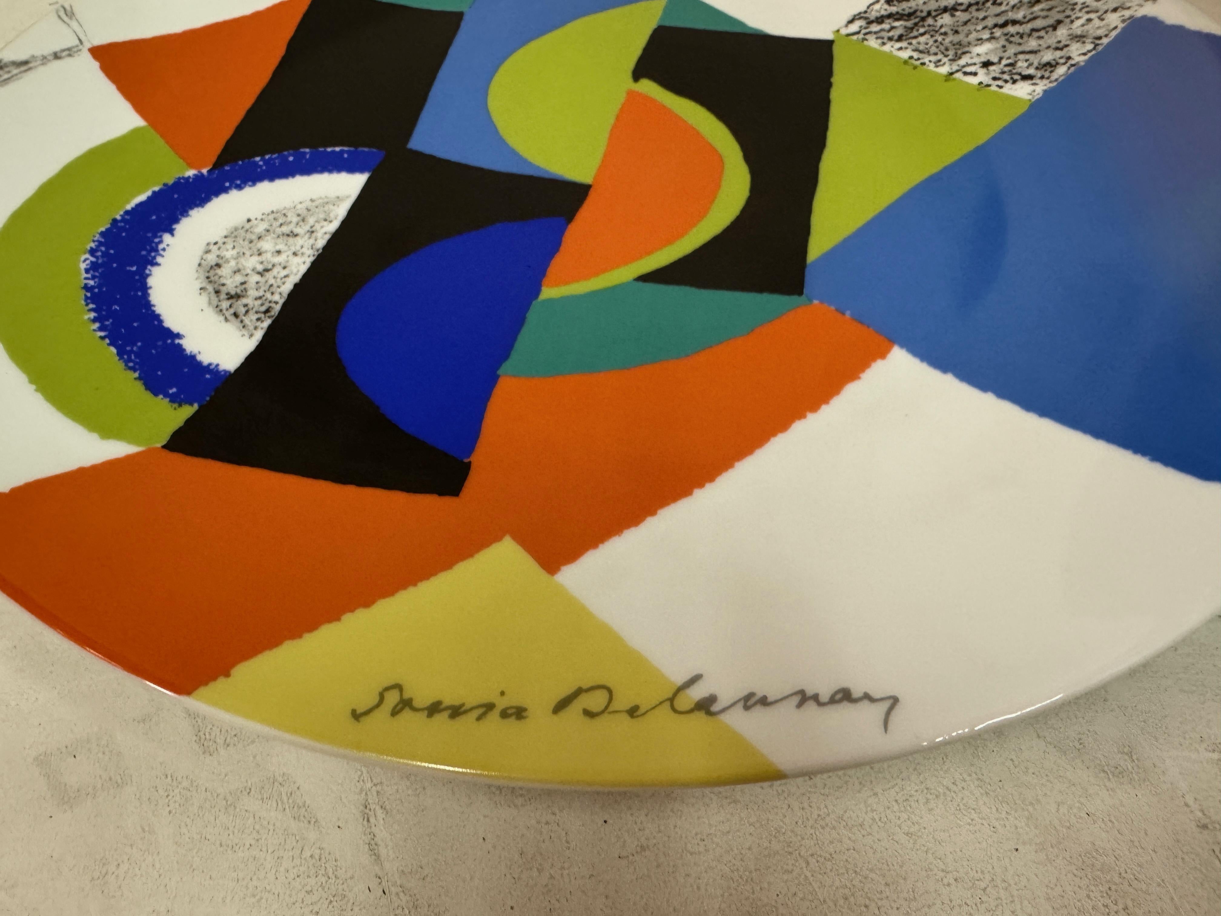 Français Sonia Delaunay pour Artcurial, Rythmes circulaires, assiette en porcelaine en vente