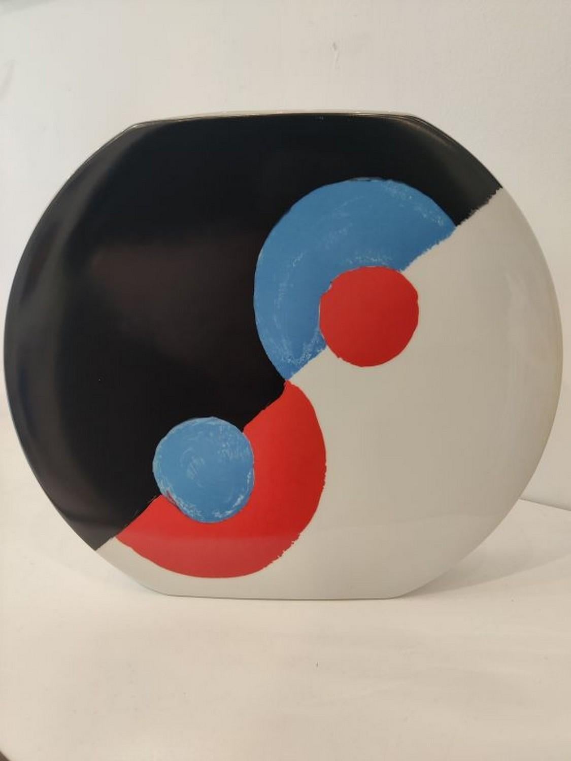 Sonia Delaunay Abstract Print - Vase "Propeller" 