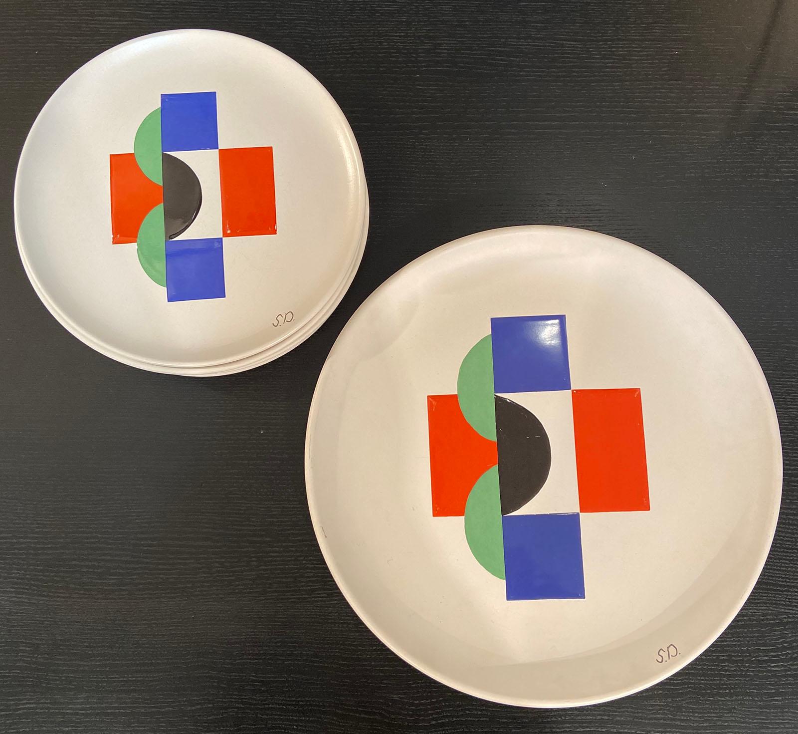 Sonia Delaunay, Set of 6 Plates and 1 Large Plate, circa 1985 In Good Condition In Saint ouen, FR