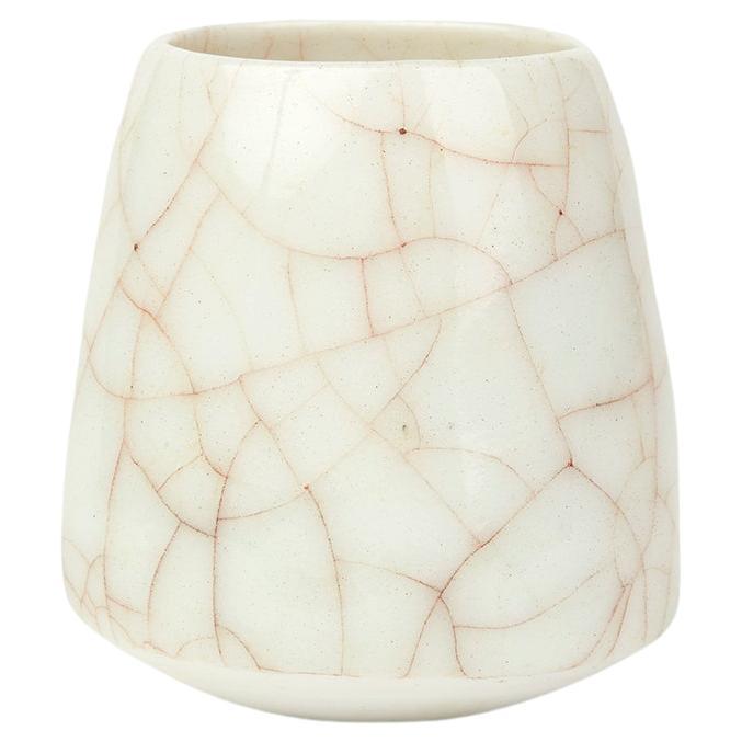 Vaso in miniatura in ceramica smaltata Craquelure dello Studio A di Sonia Lewis