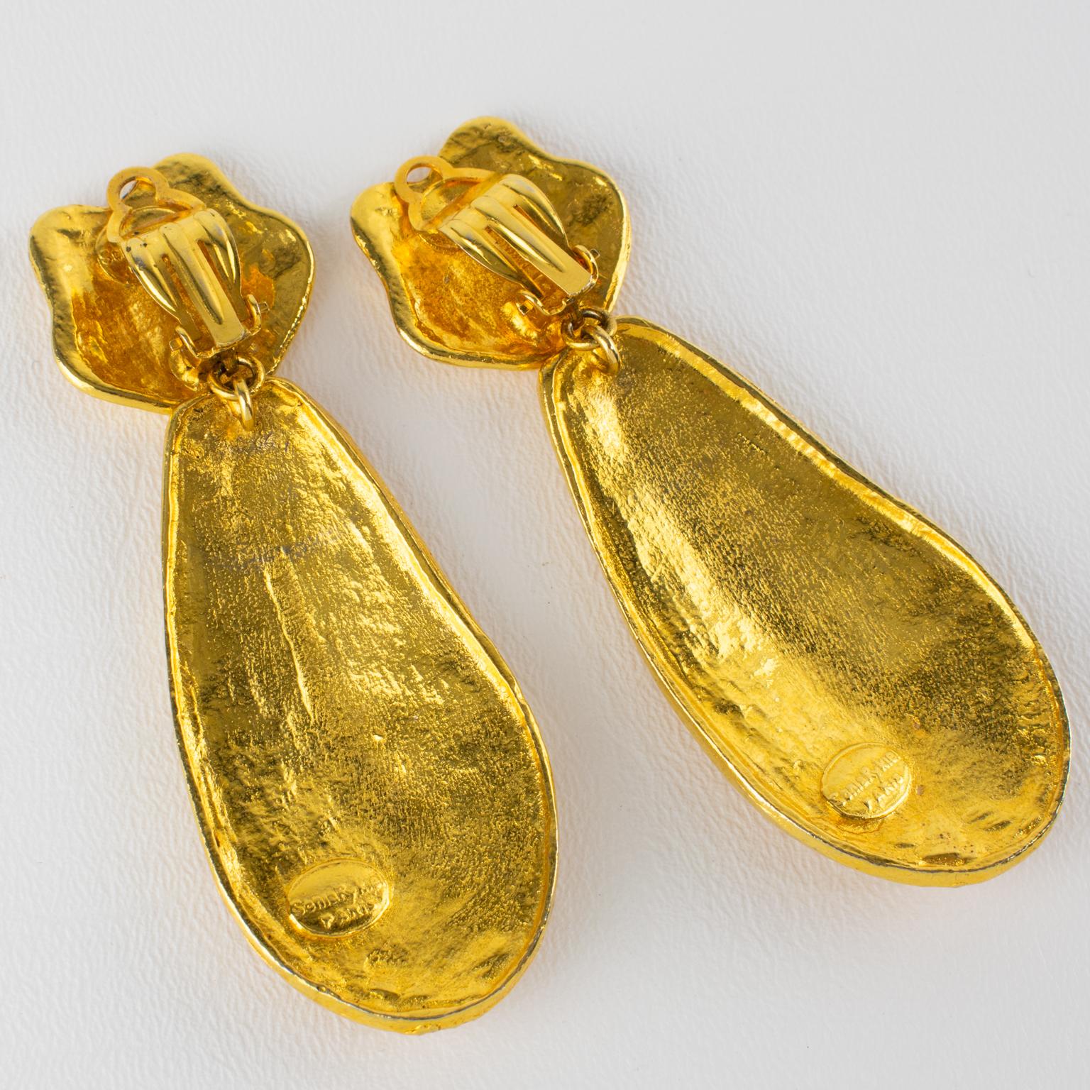 Sonia Rykiel - Boucles d'oreilles pendantes avec fleurs dorées et motif palmier en vente 1